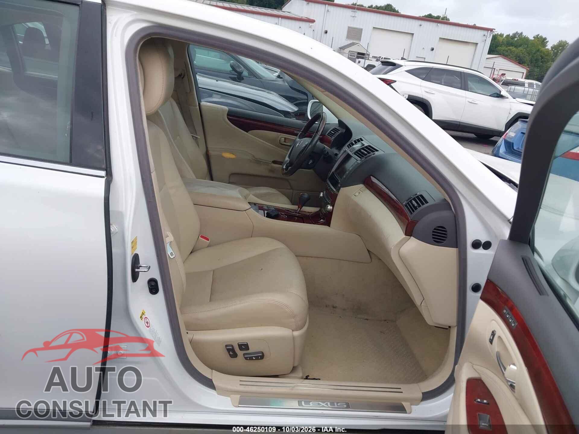 LEXUS LS 460 2012 - JTHGL5EF6C5045000