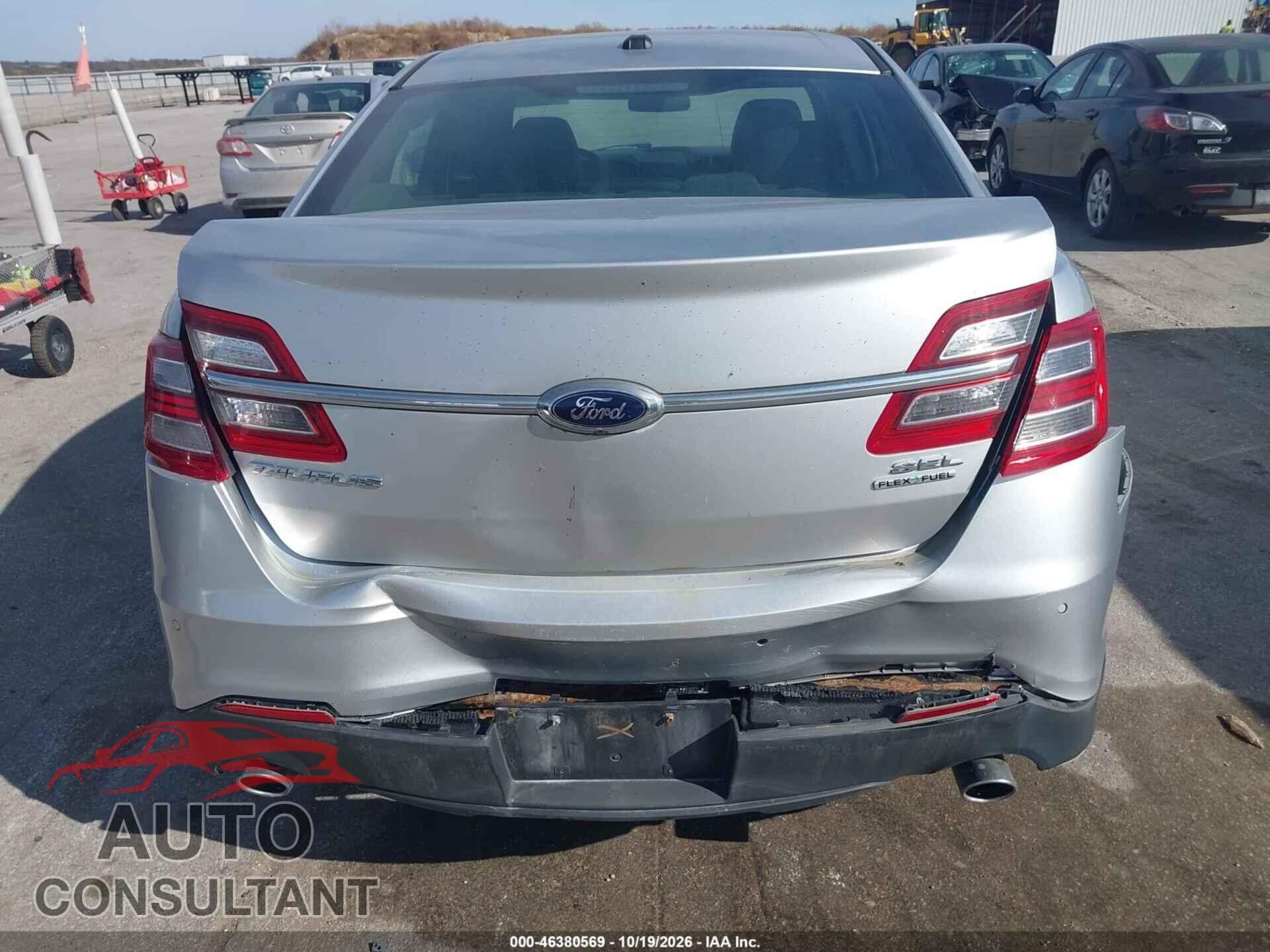 FORD TAURUS 2013 - 1FAHP2E82DG112956