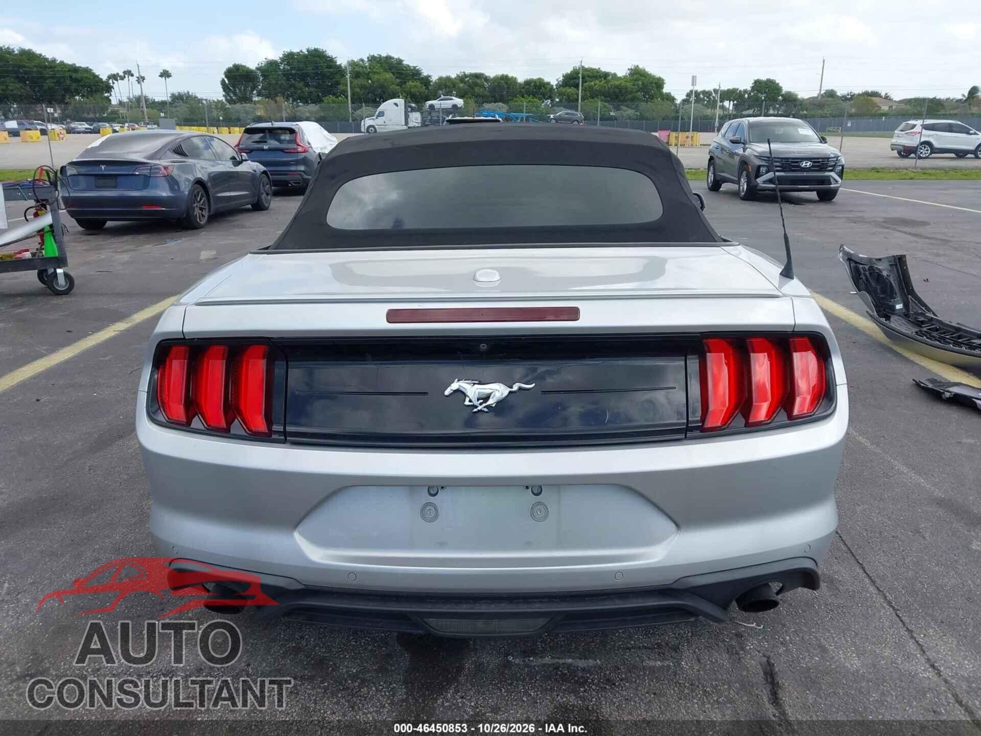 FORD MUSTANG 2018 - 1FATP8UH4J5156463