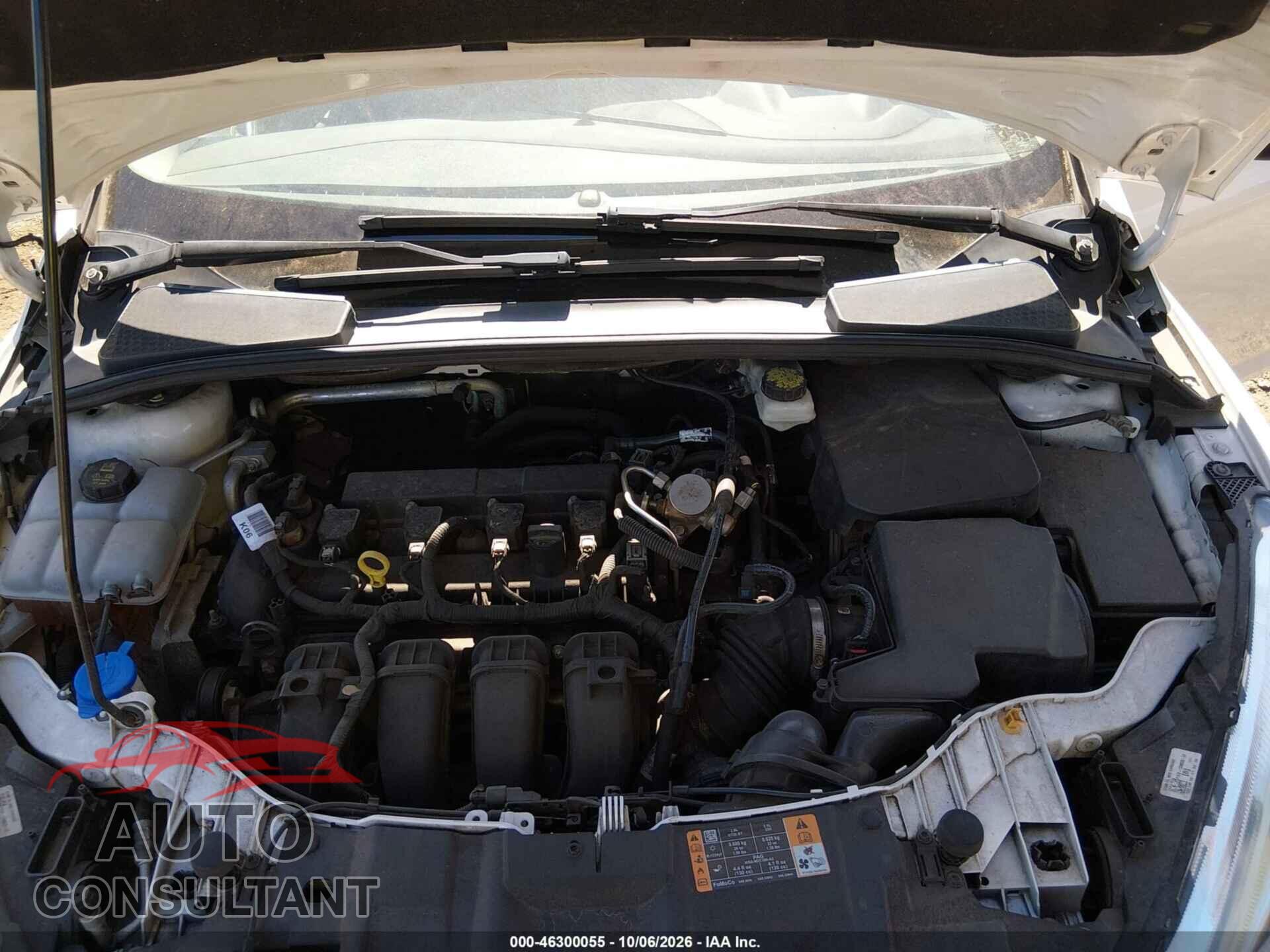 FORD FOCUS 2017 - 1FADP3N26HL230277
