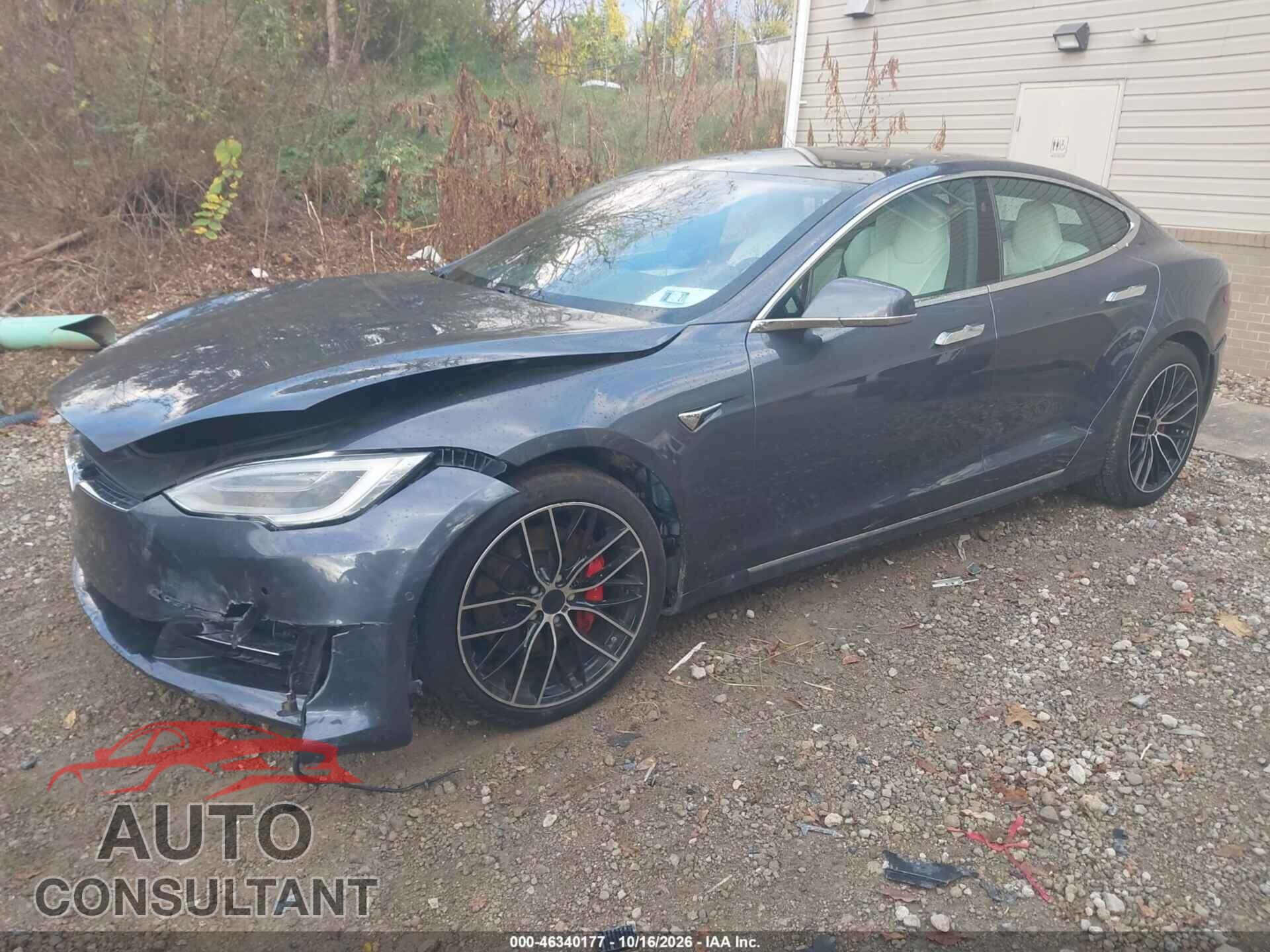 TESLA MODEL S 2018 - 5YJSA1E46JF295468