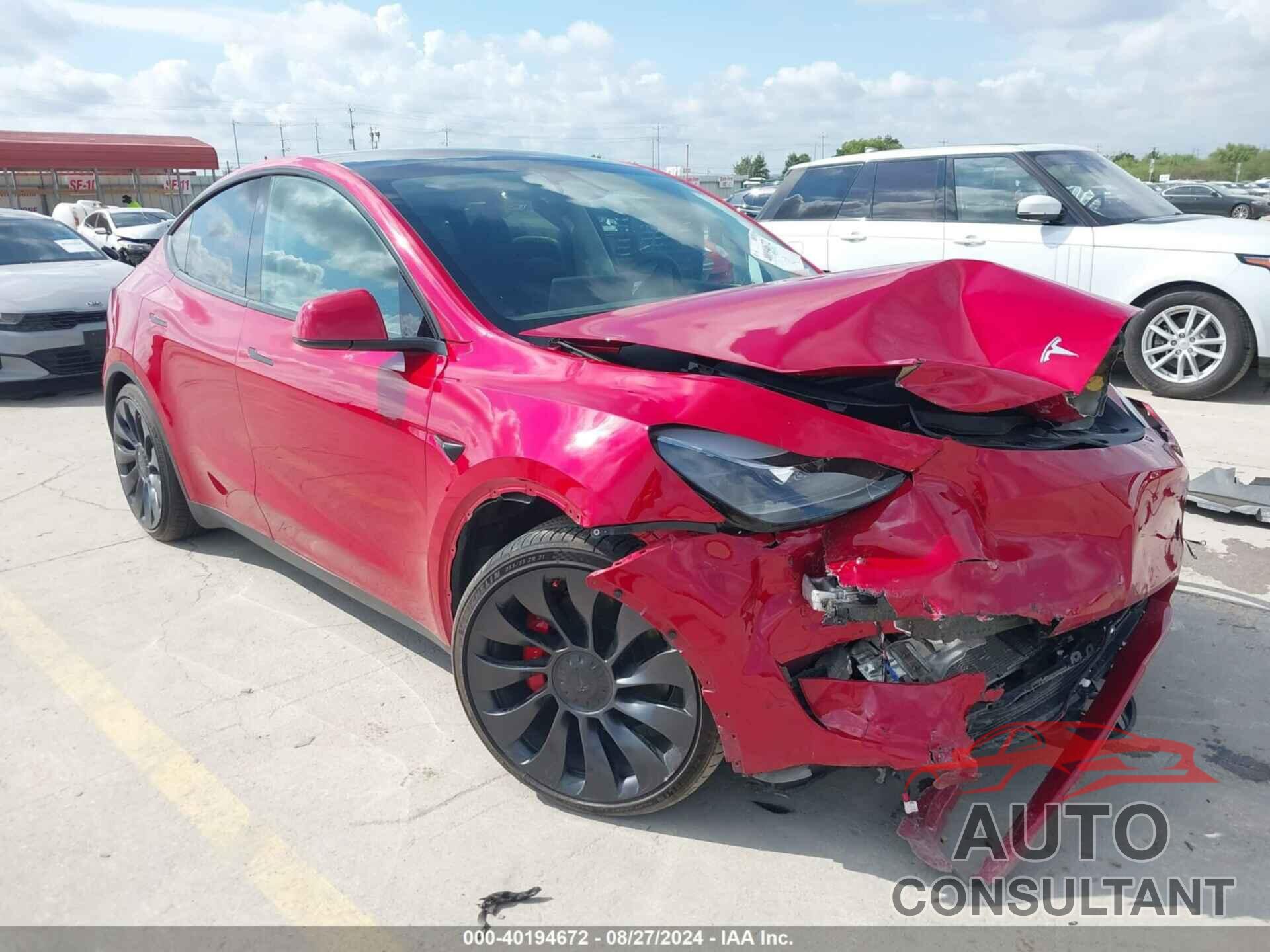 TESLA MODEL Y 2023 - 7SAYGDEF2PF902330