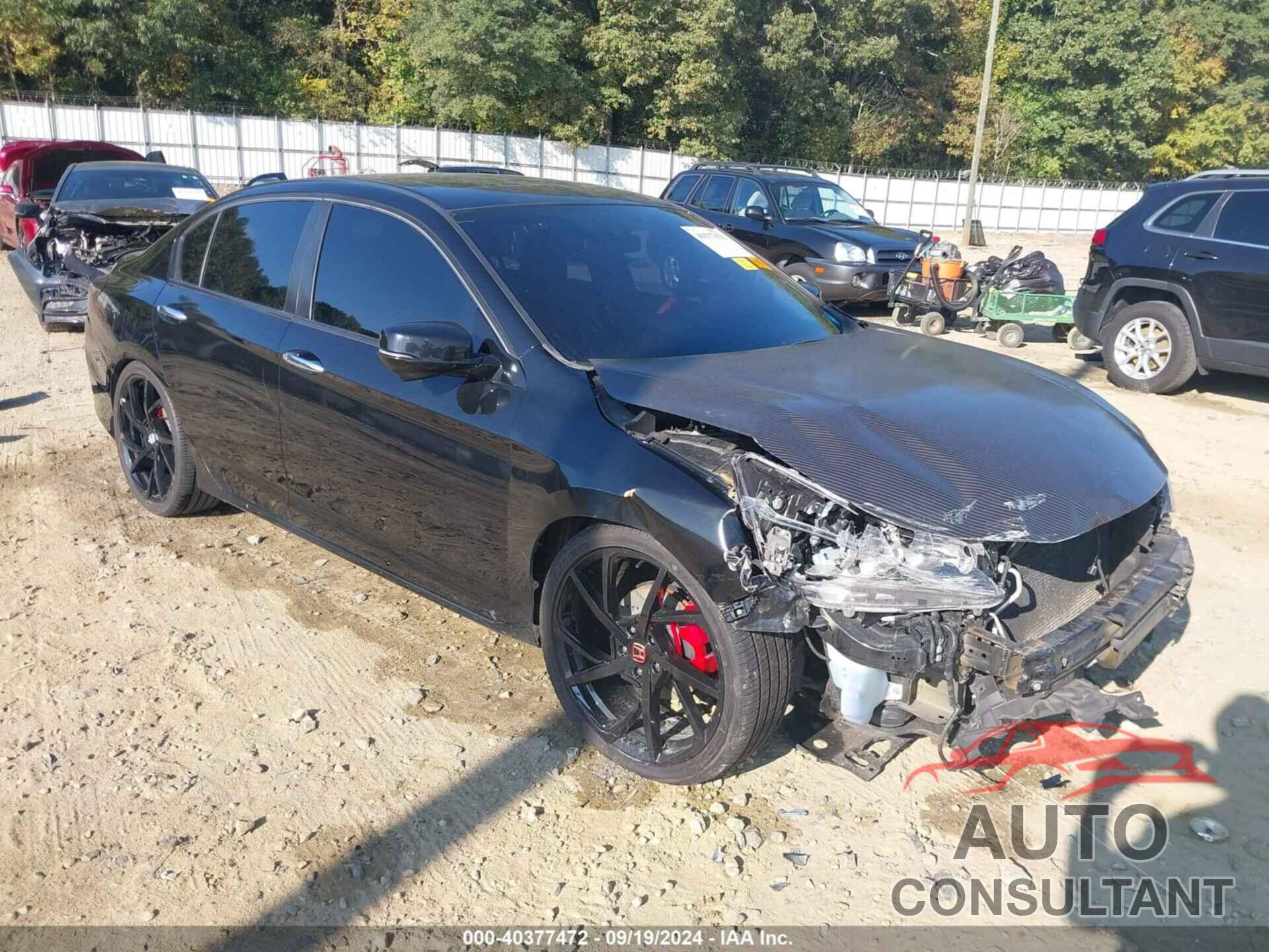 HONDA ACCORD 2017 - 1HGCR2F71HA123560