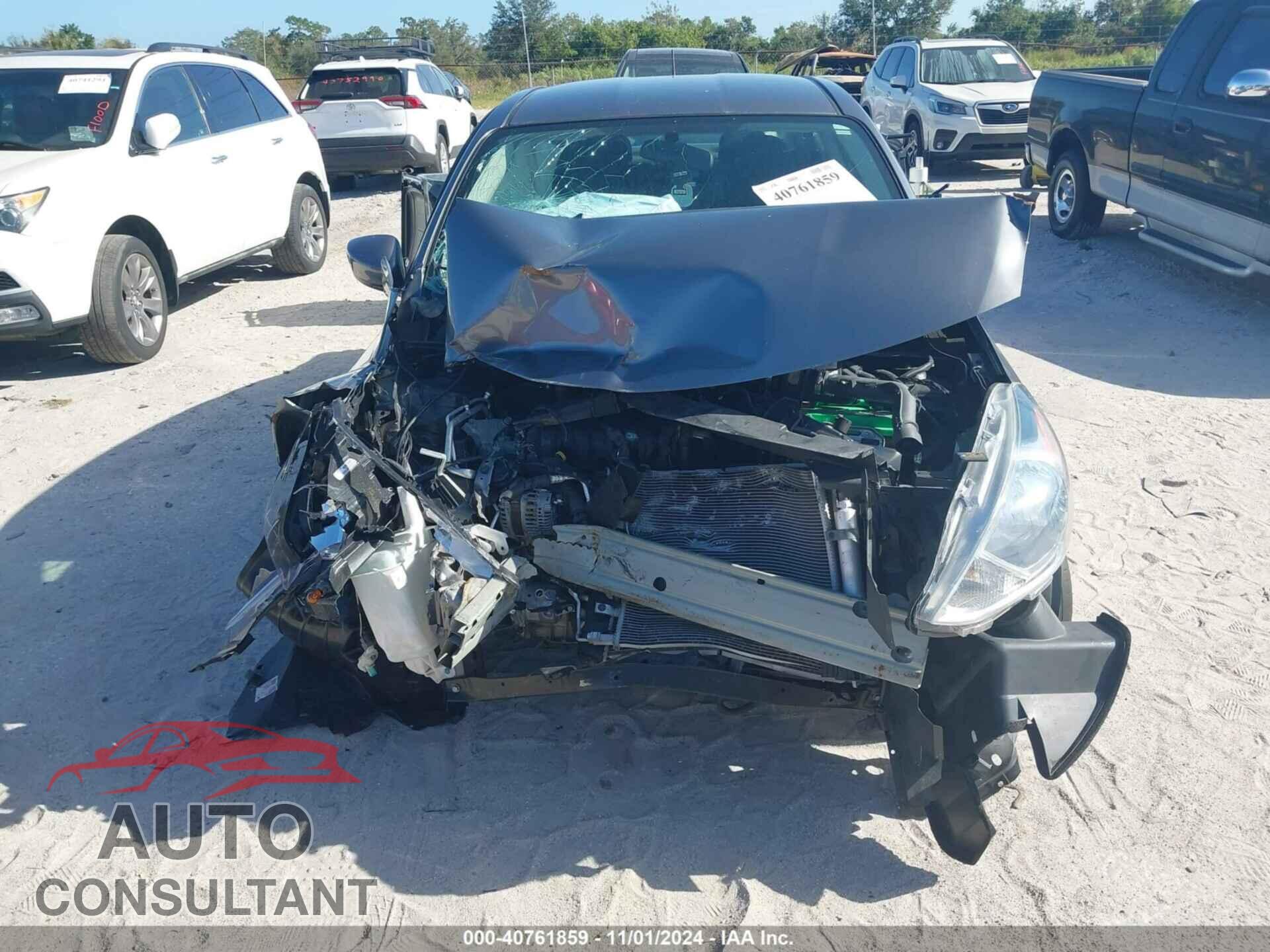 NISSAN VERSA 2019 - 3N1CN7AP3KL845307