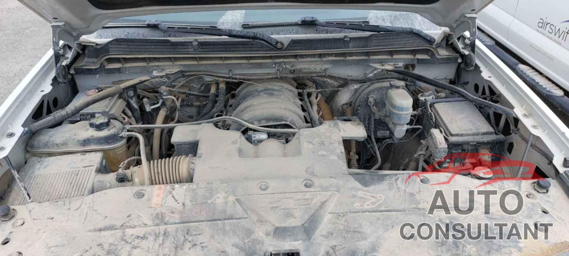 CHEVROLET SILVERADO 1500 2018 - 3GCPCNEC4JG370578