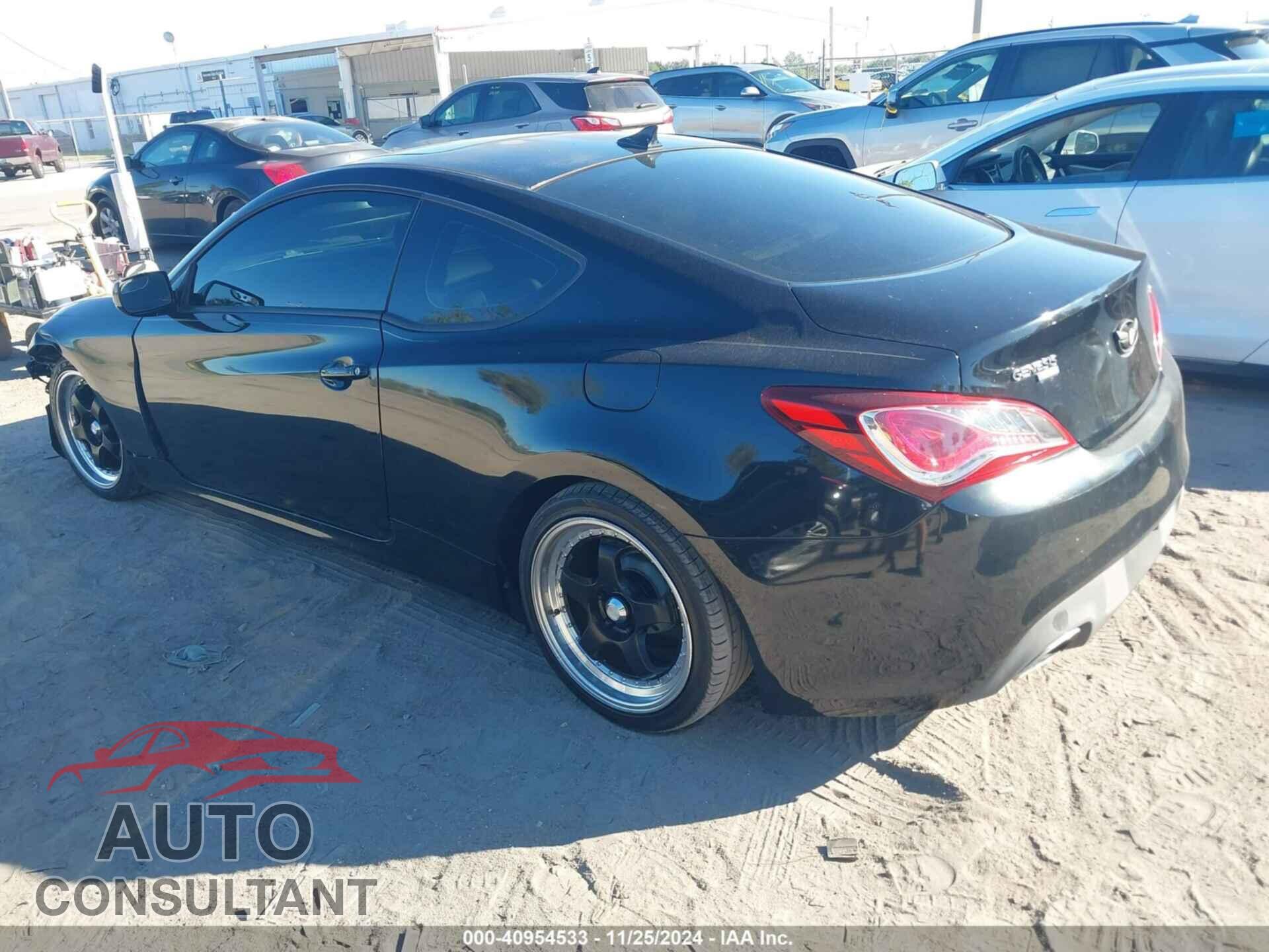 HYUNDAI GENESIS 2013 - KMHHT6KD8DU080381