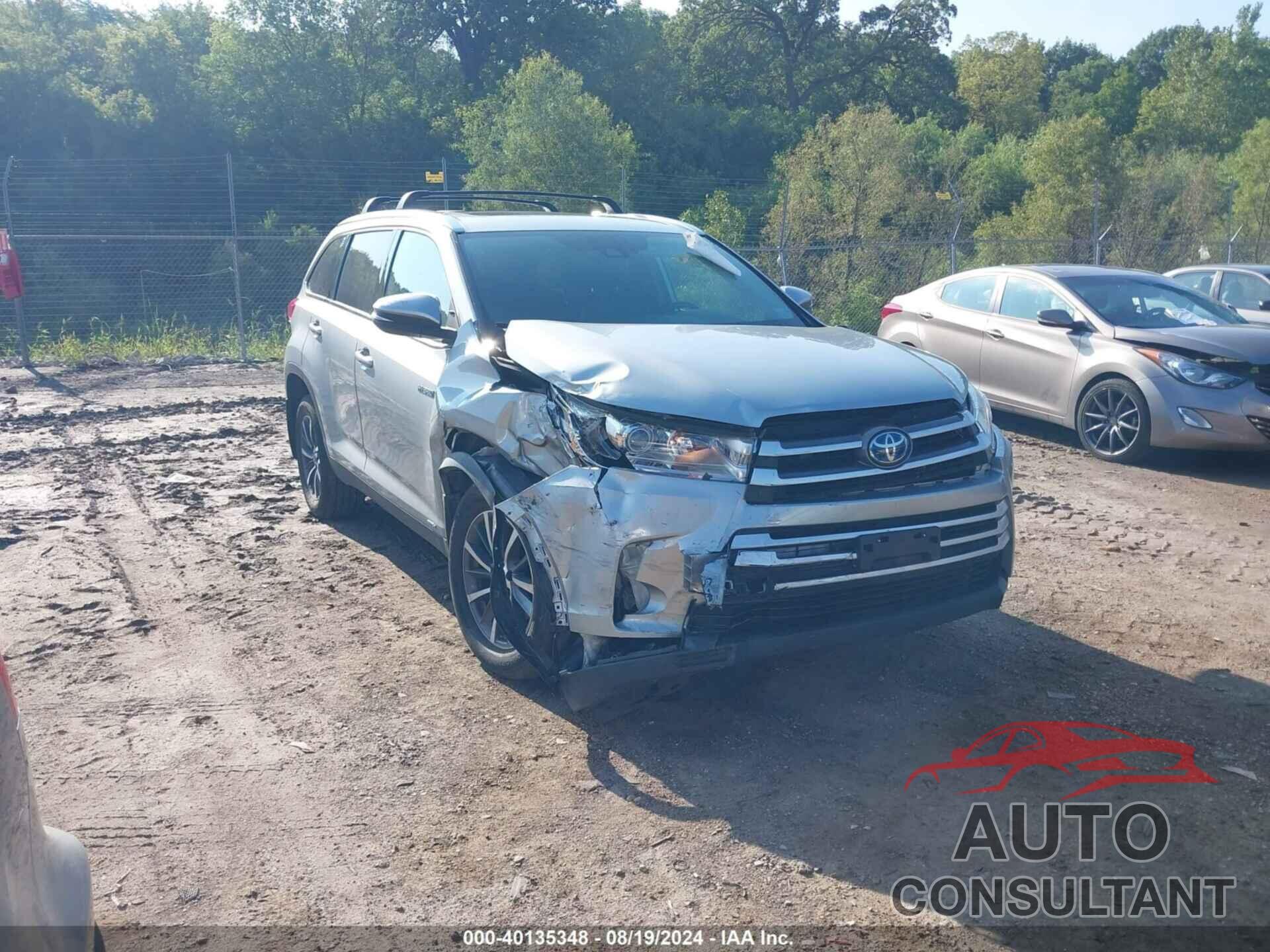 TOYOTA HIGHLANDER HYBRID 2019 - 5TDJGRFH8KS072128