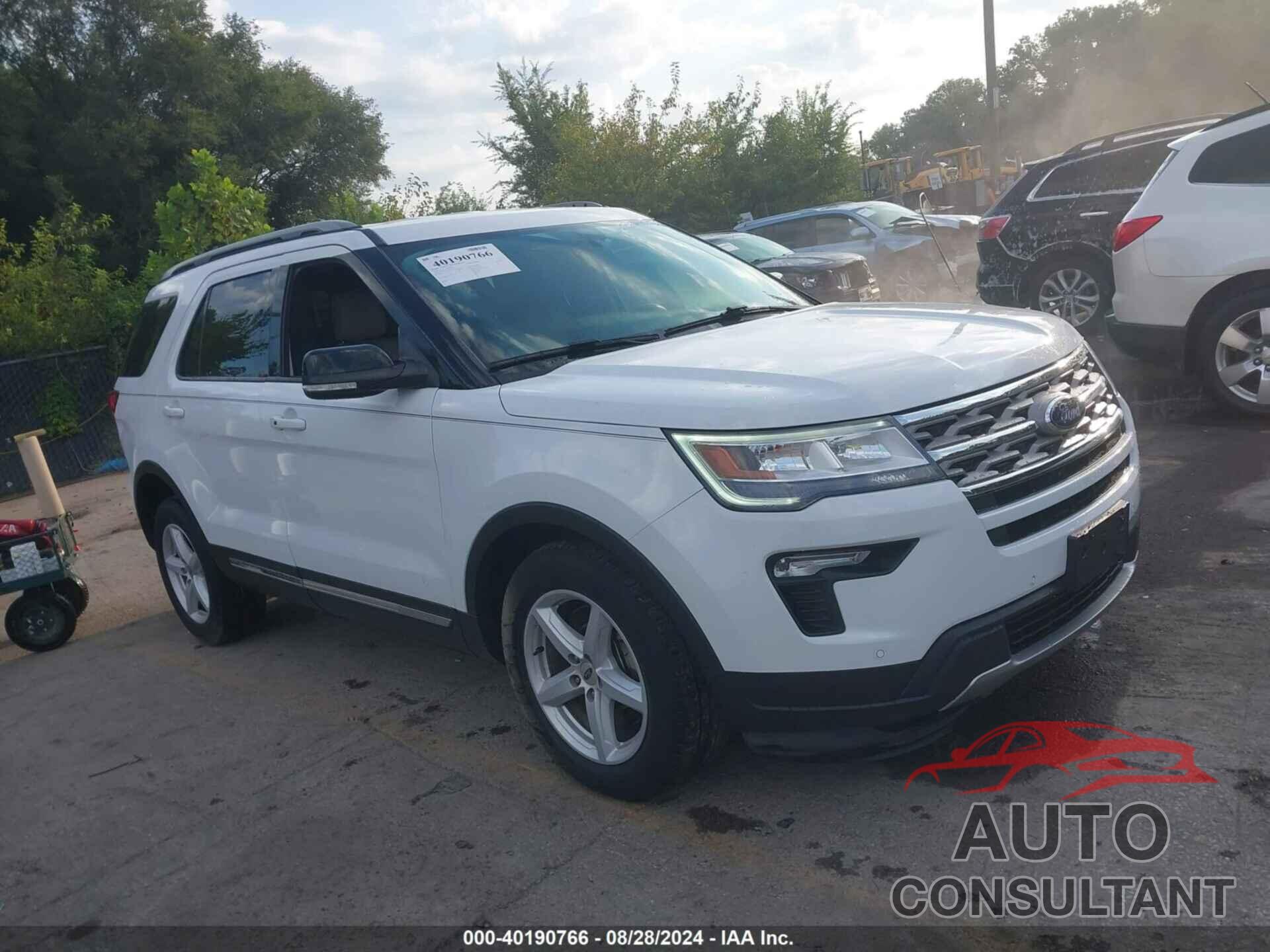 FORD EXPLORER 2018 - 1FM5K7D82JGA76459