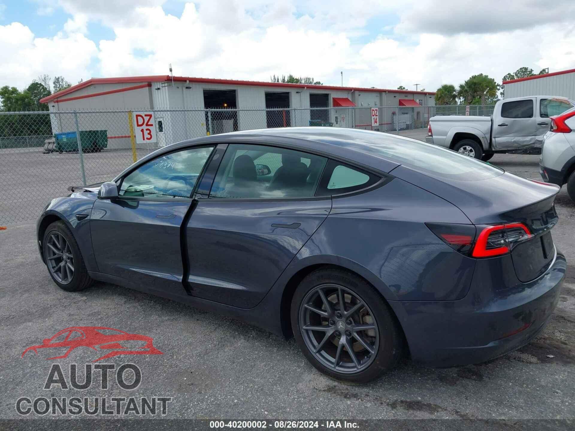 TESLA MODEL 3 2021 - 5YJ3E1EA3MF058374