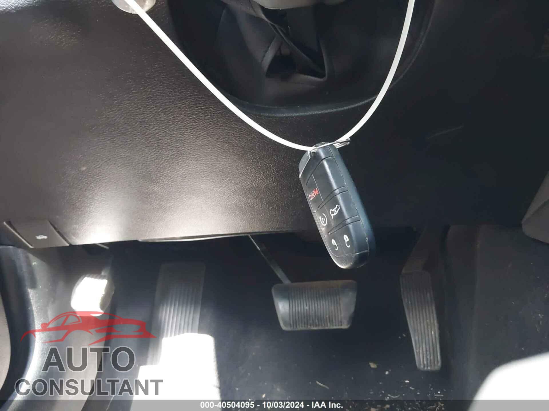 DODGE CHARGER 2019 - 2C3CDXGJ4KH706710