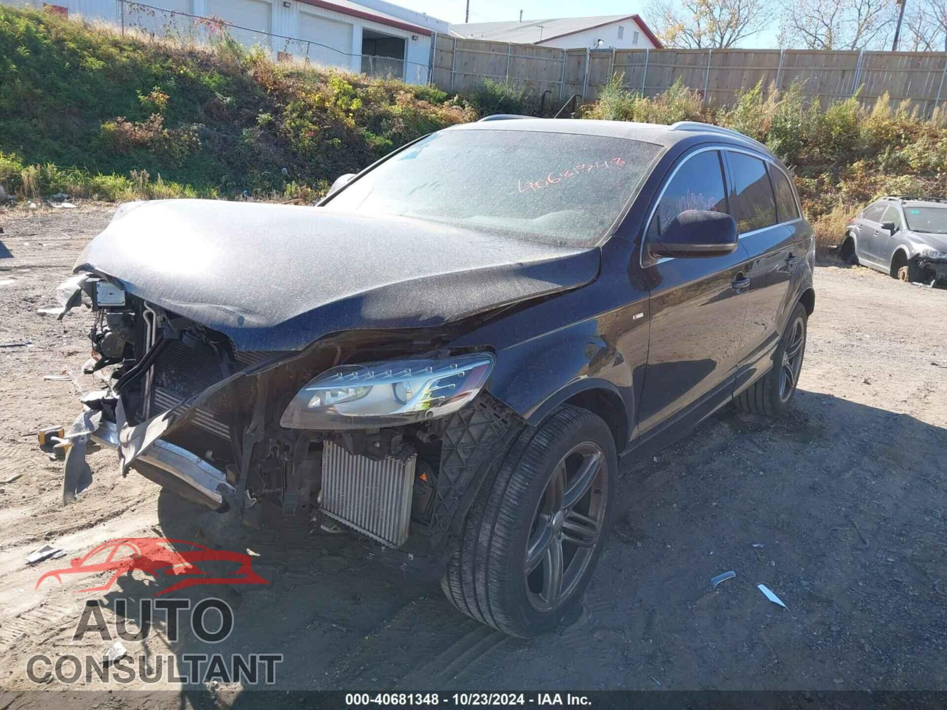 AUDI Q7 2011 - WA1WMAFE1BD001090
