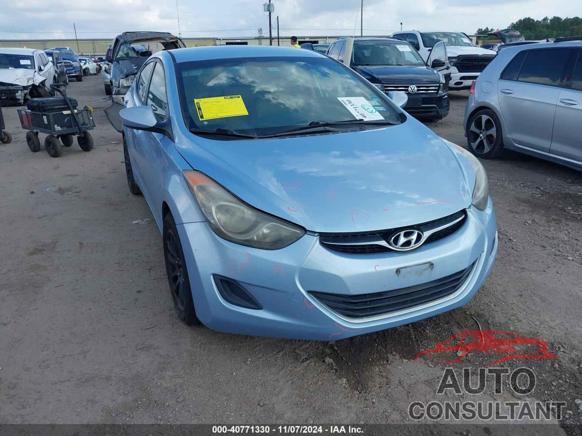 HYUNDAI ELANTRA 2013 - KMHDH4AE9DU796432