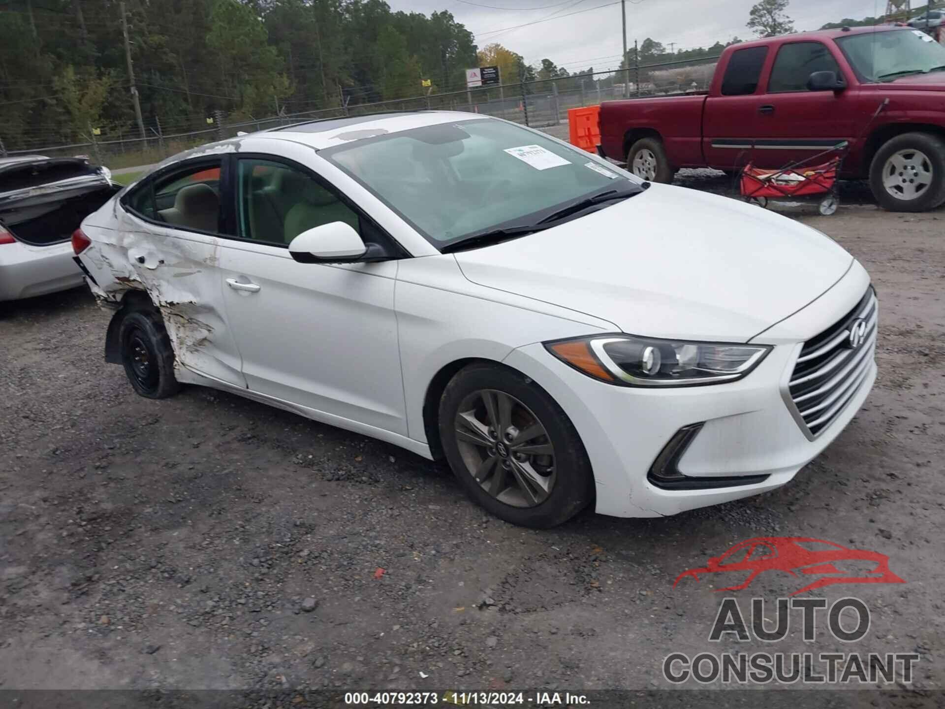 HYUNDAI ELANTRA 2018 - 5NPD84LF7JH280408