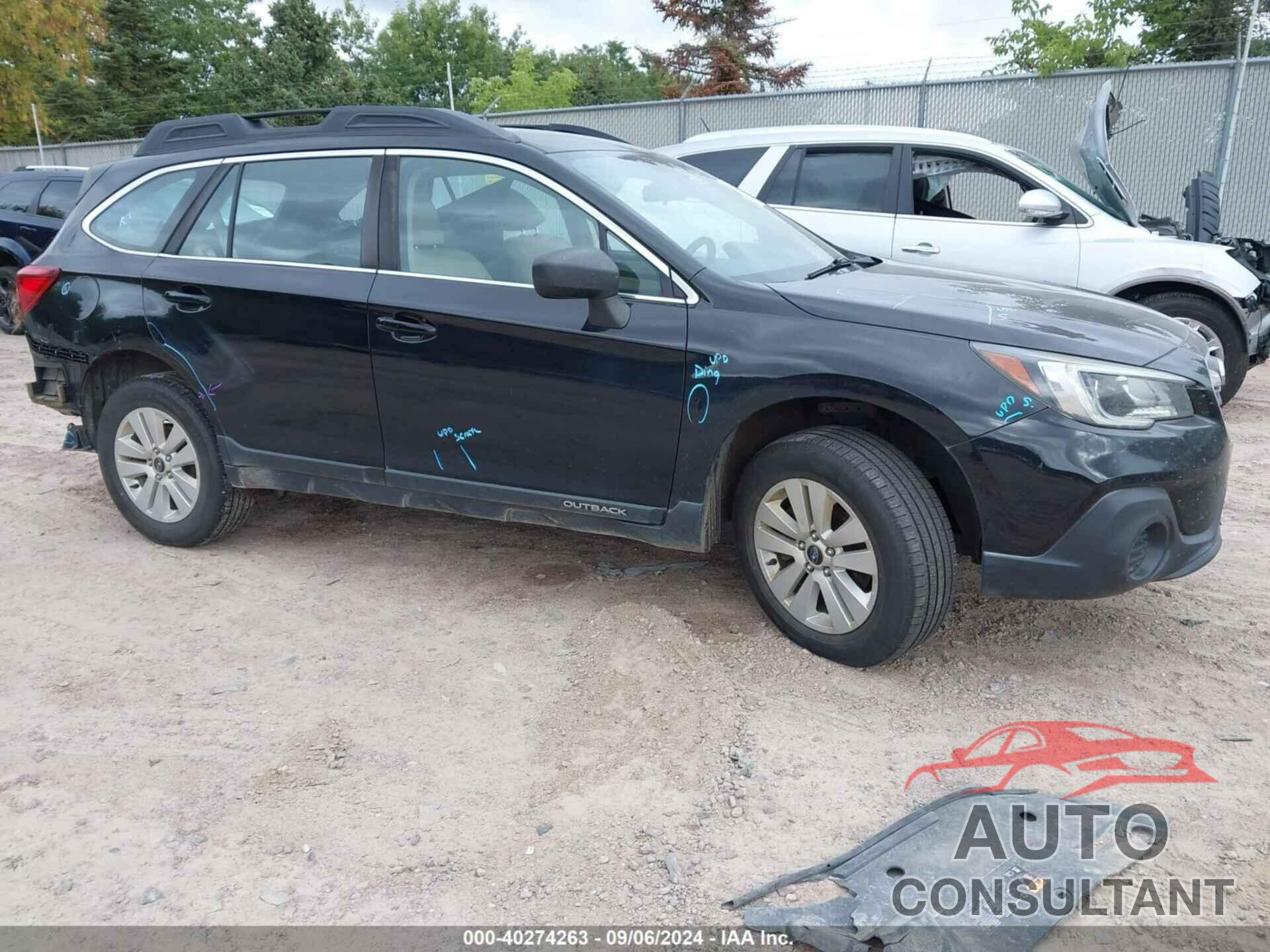 SUBARU OUTBACK 2018 - 4S4BSAACXJ3375522