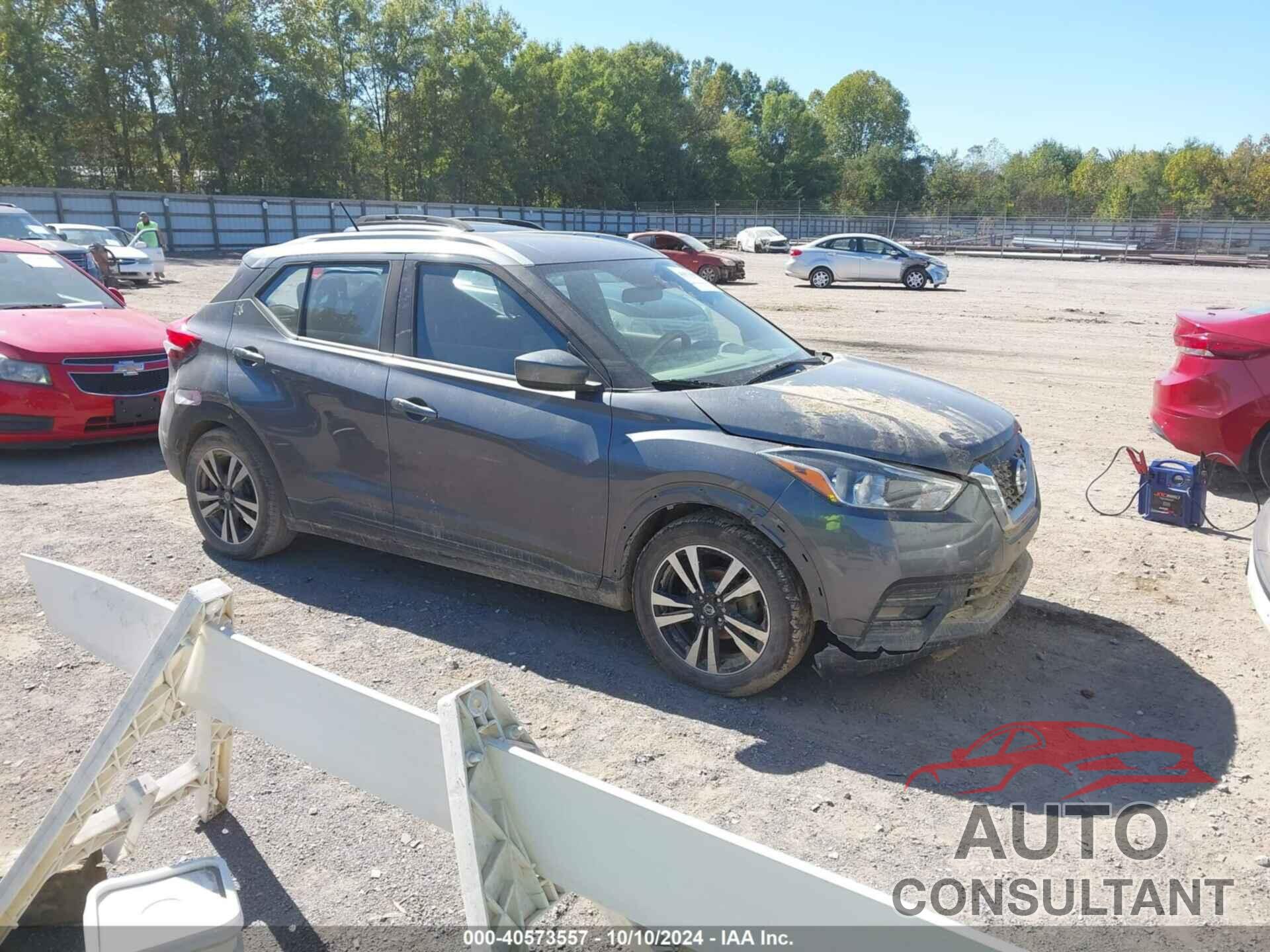 NISSAN KICKS 2019 - 3N1CP5CU8KL525434