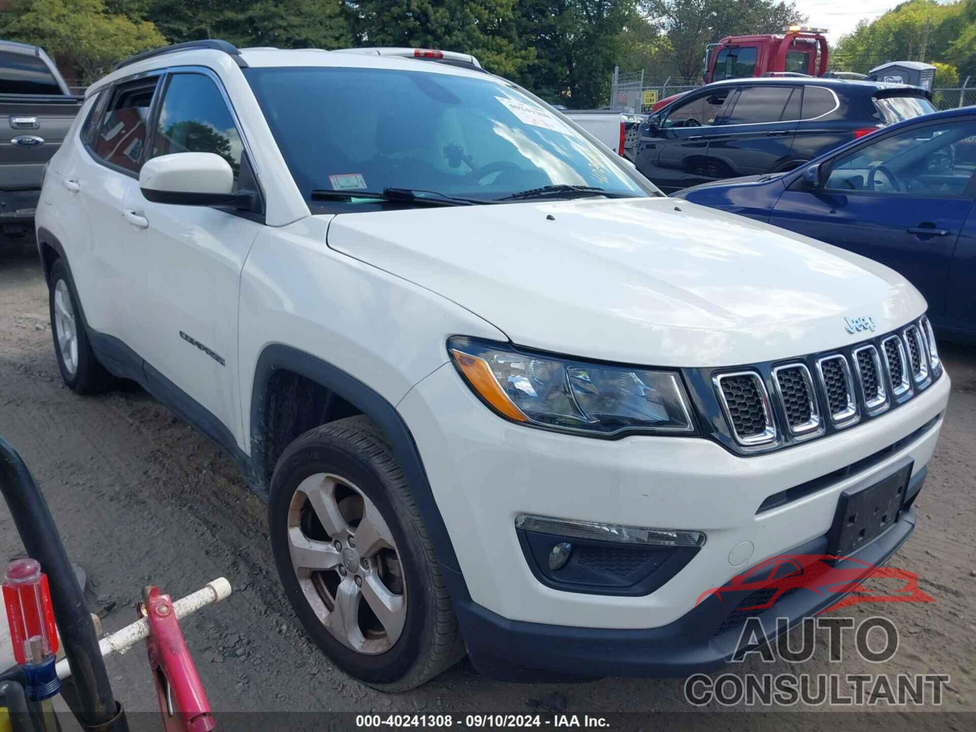 JEEP COMPASS 2018 - 3C4NJDBB8JT254522