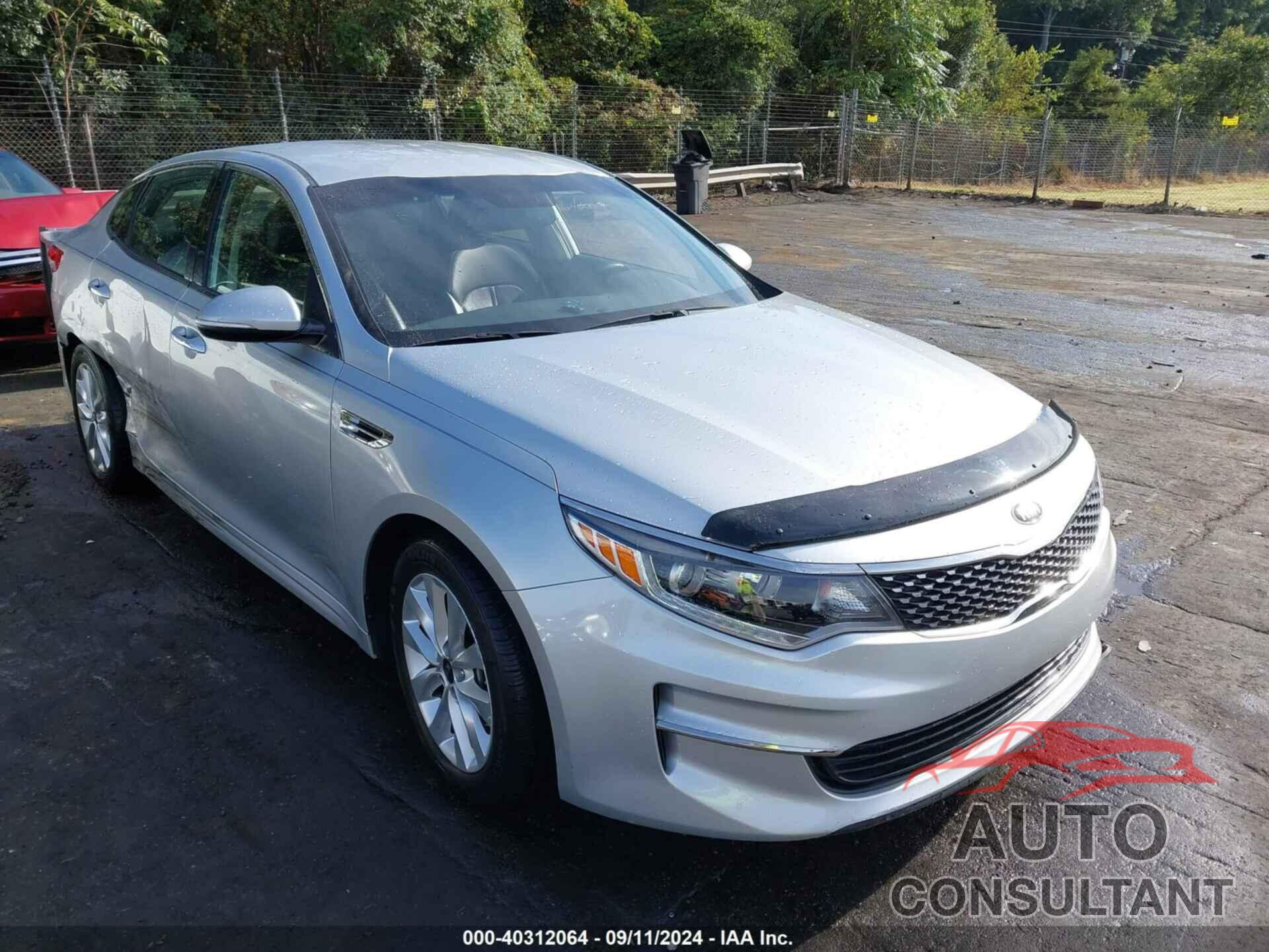 KIA OPTIMA 2018 - 5XXGU4L38JG185656