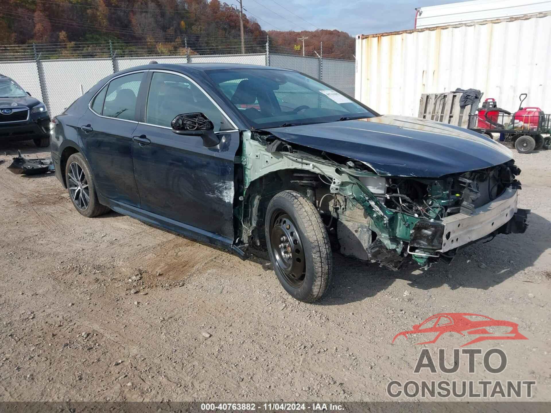 TOYOTA CAMRY 2021 - 4T1G11AKXMU465607