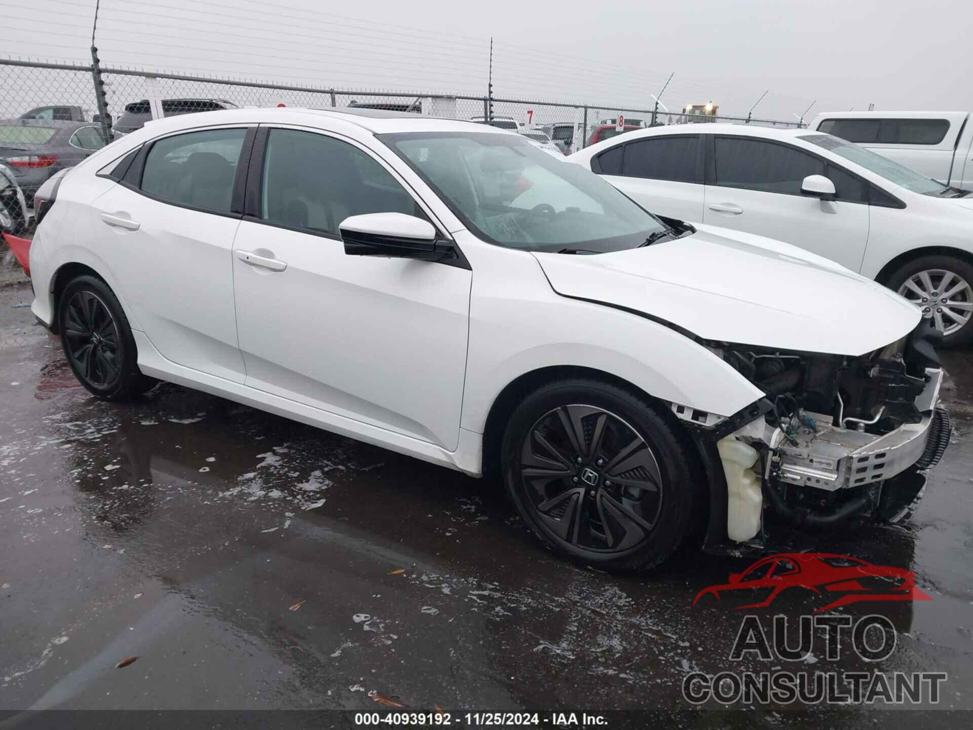 HONDA CIVIC 2017 - SHHFK7H53HU428721