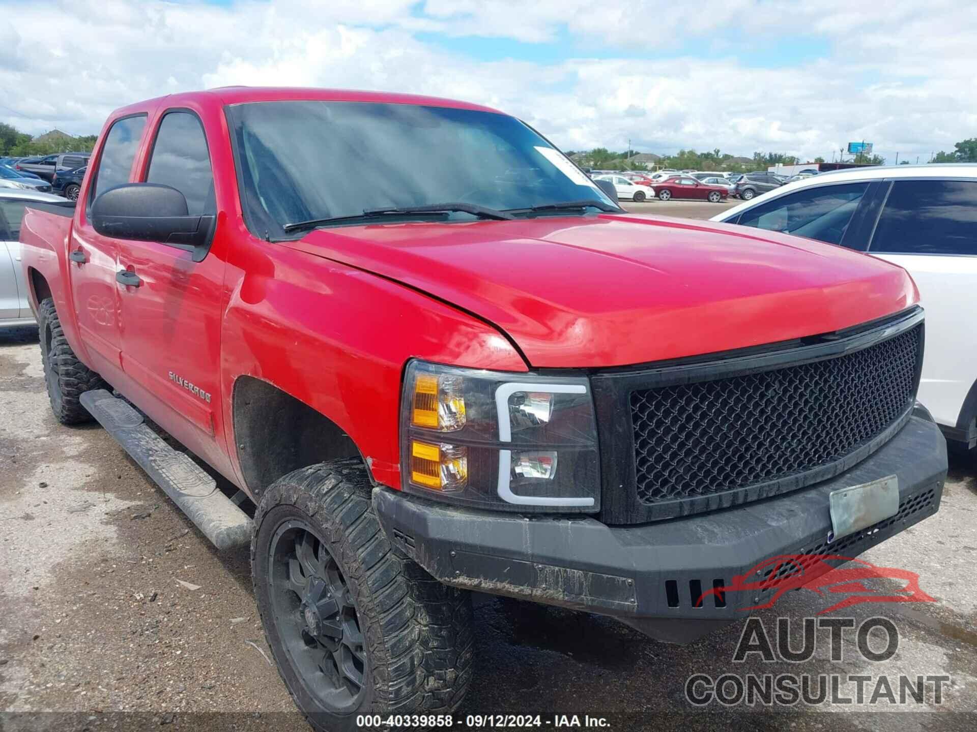 CHEVROLET SILVERADO 1500 2011 - 3GCPCSEA1BG152029