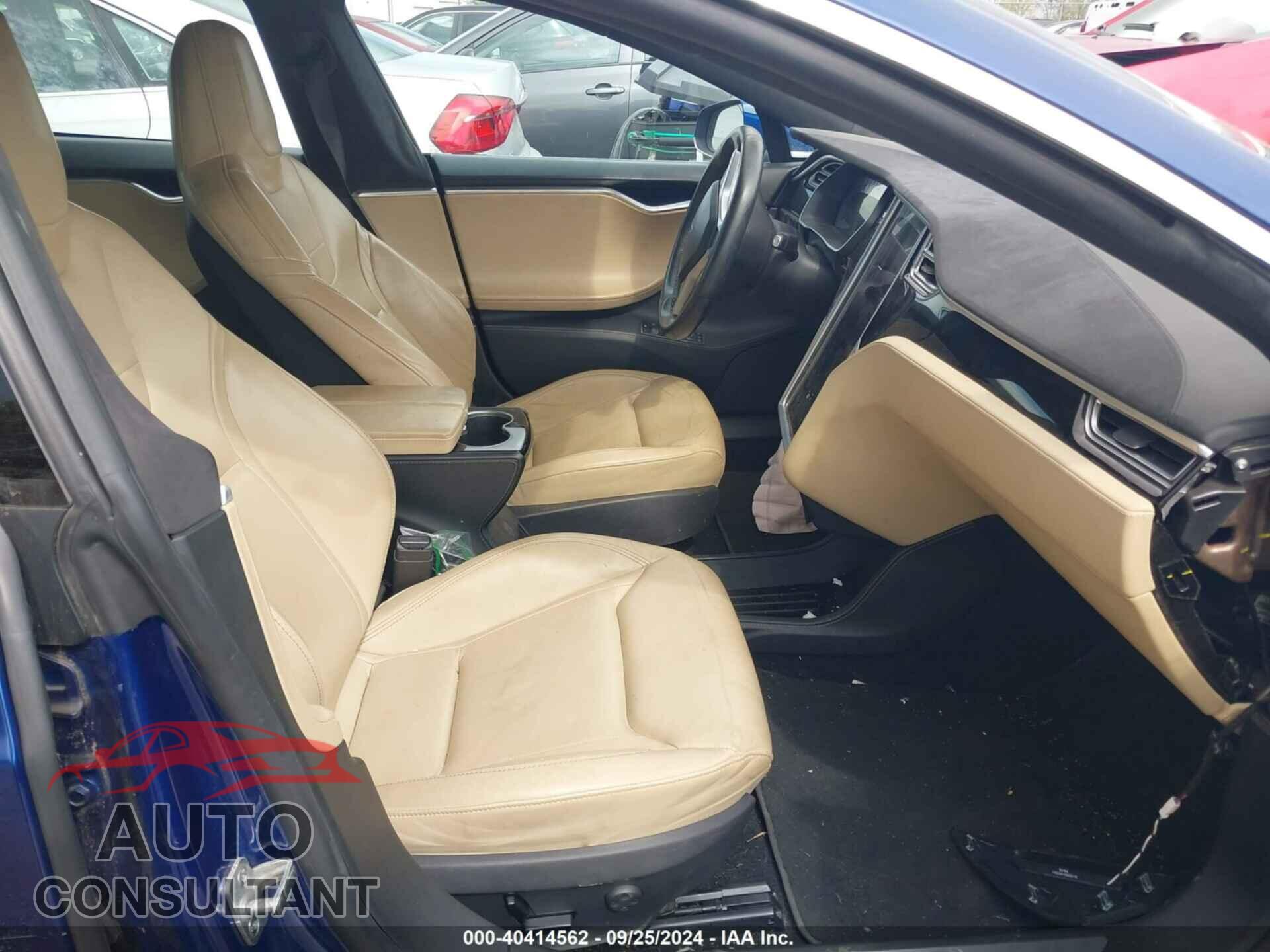 TESLA MODEL S 2016 - 5YJSA1E26GF123268