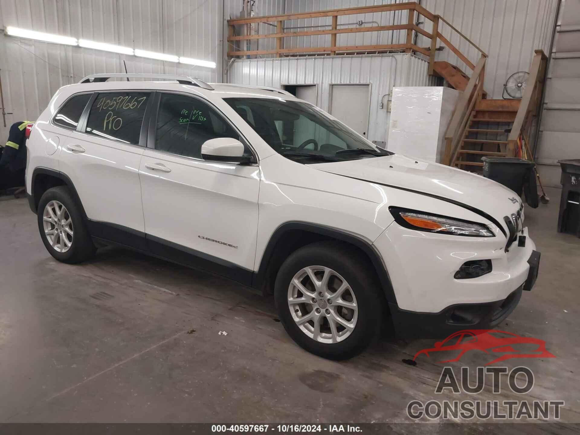 JEEP CHEROKEE 2017 - 1C4PJMCB8HW621172