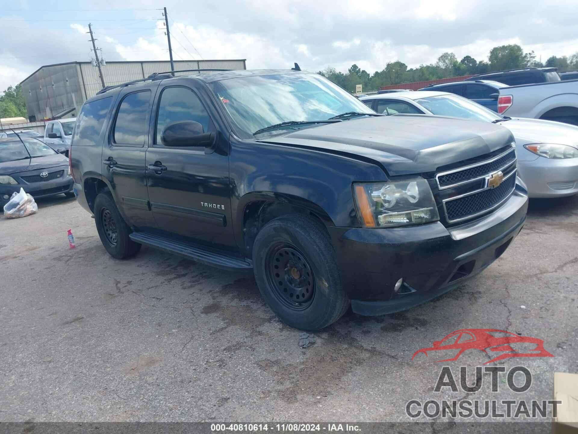 CHEVROLET TAHOE 2013 - 1GNSCBE02DR223878