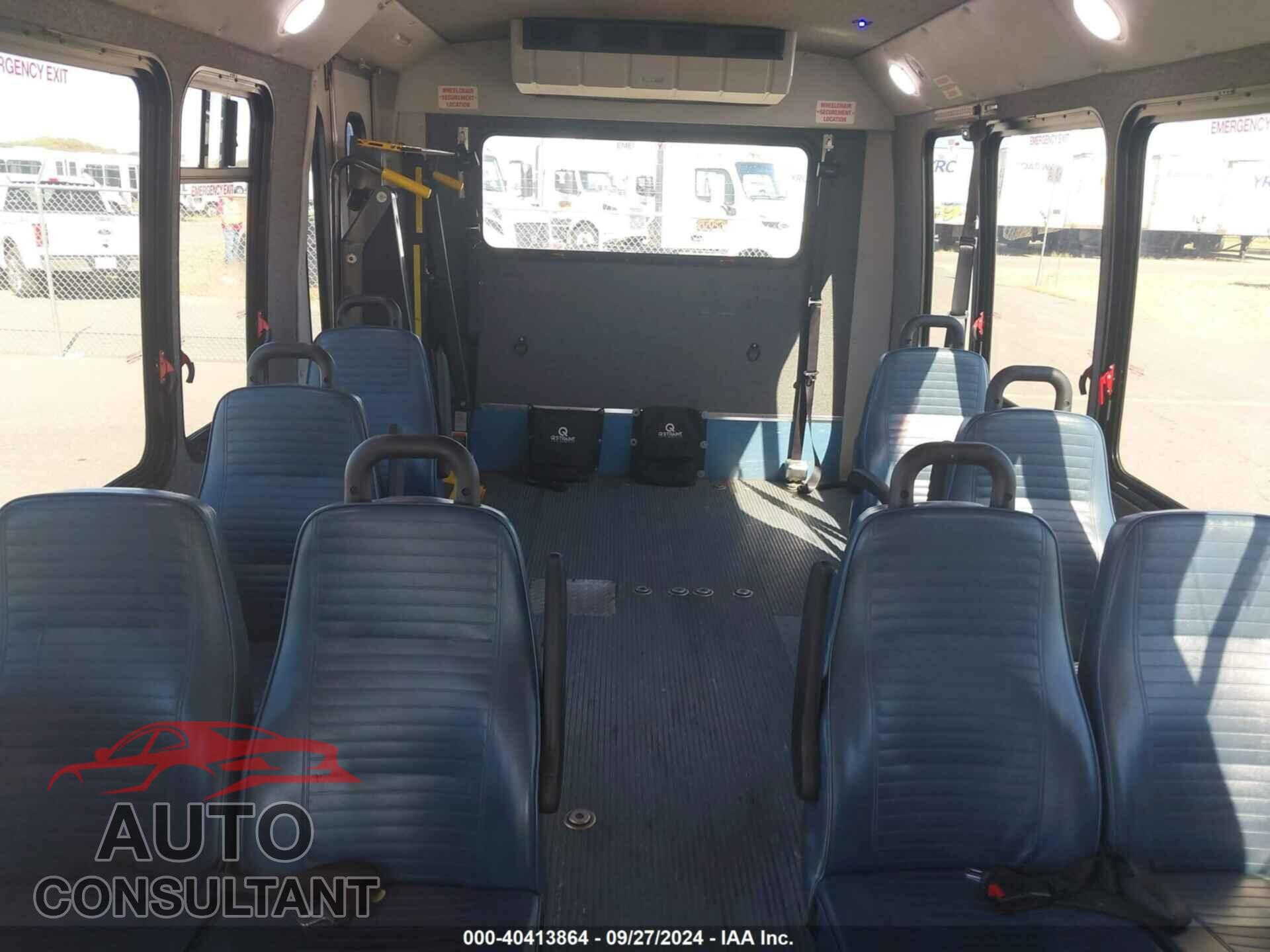 FORD ECONOLINE 2019 - 1FDFE4FS4KDC56158