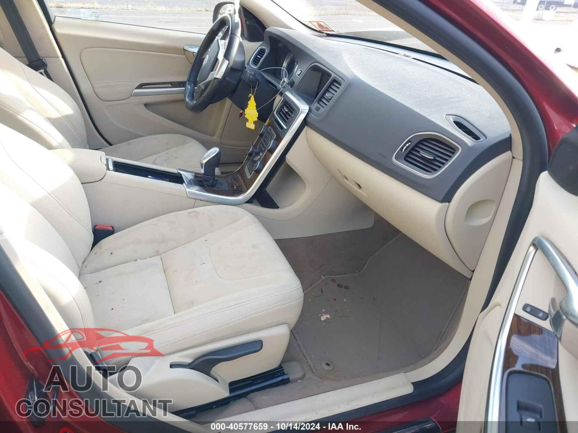 VOLVO S60 2013 - YV1612FH2D2198732