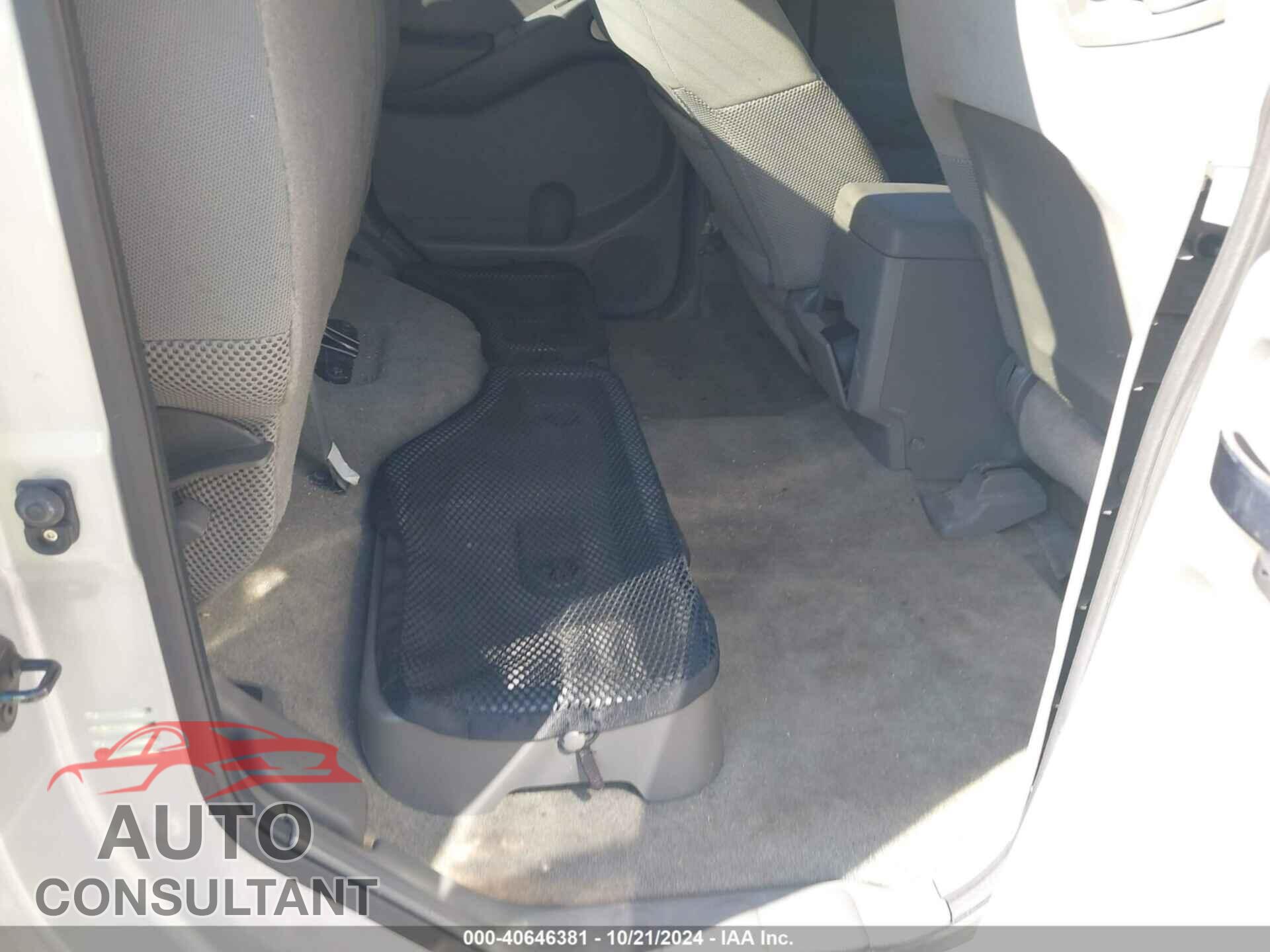 NISSAN FRONTIER 2011 - 1N6AD0EV9BC446532