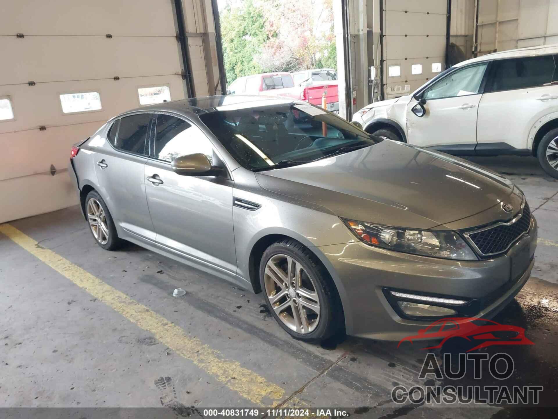 KIA OPTIMA 2013 - 5XXGR4A66DG135180