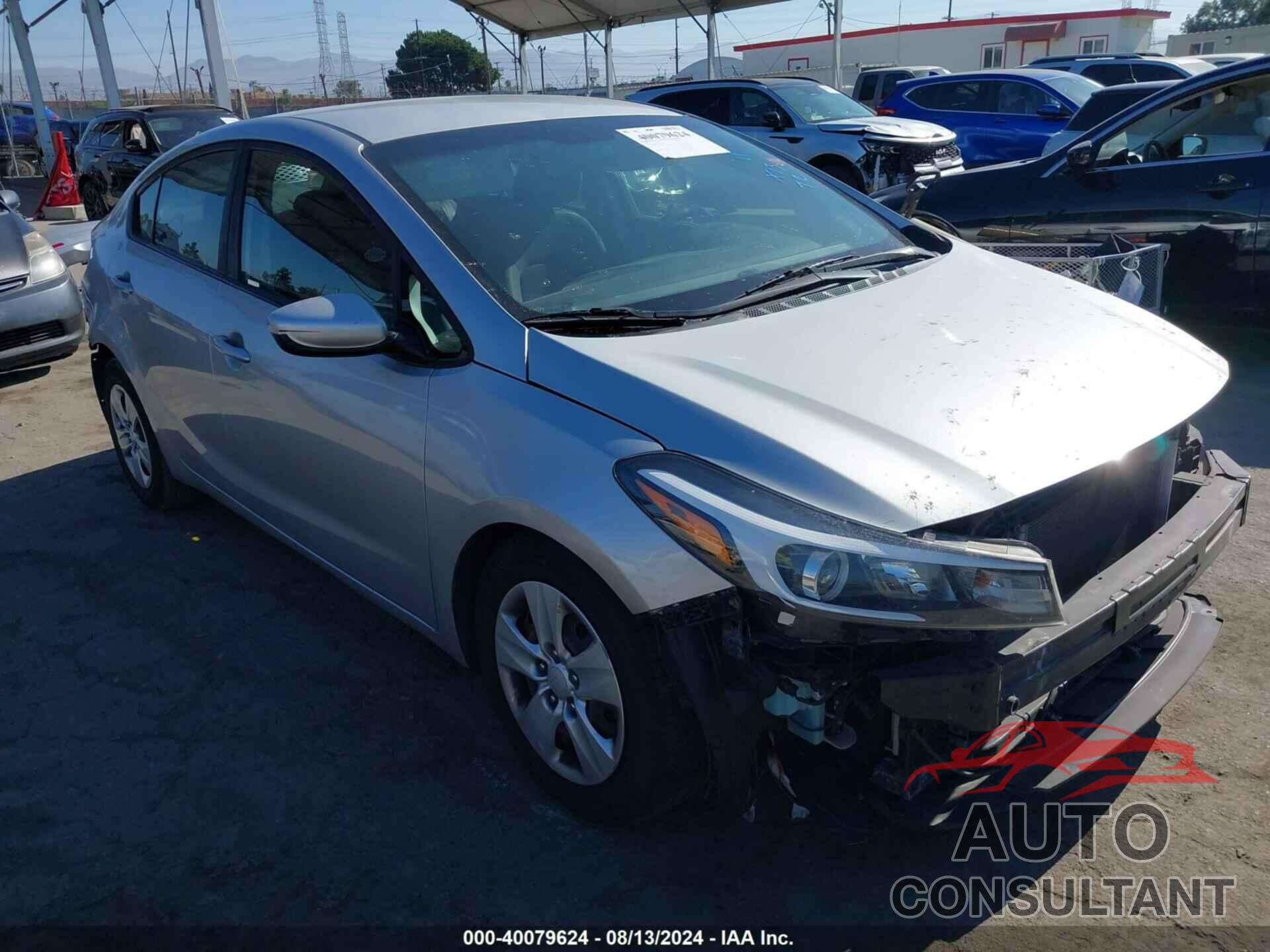 KIA FORTE 2018 - 3KPFL4A70JE198429