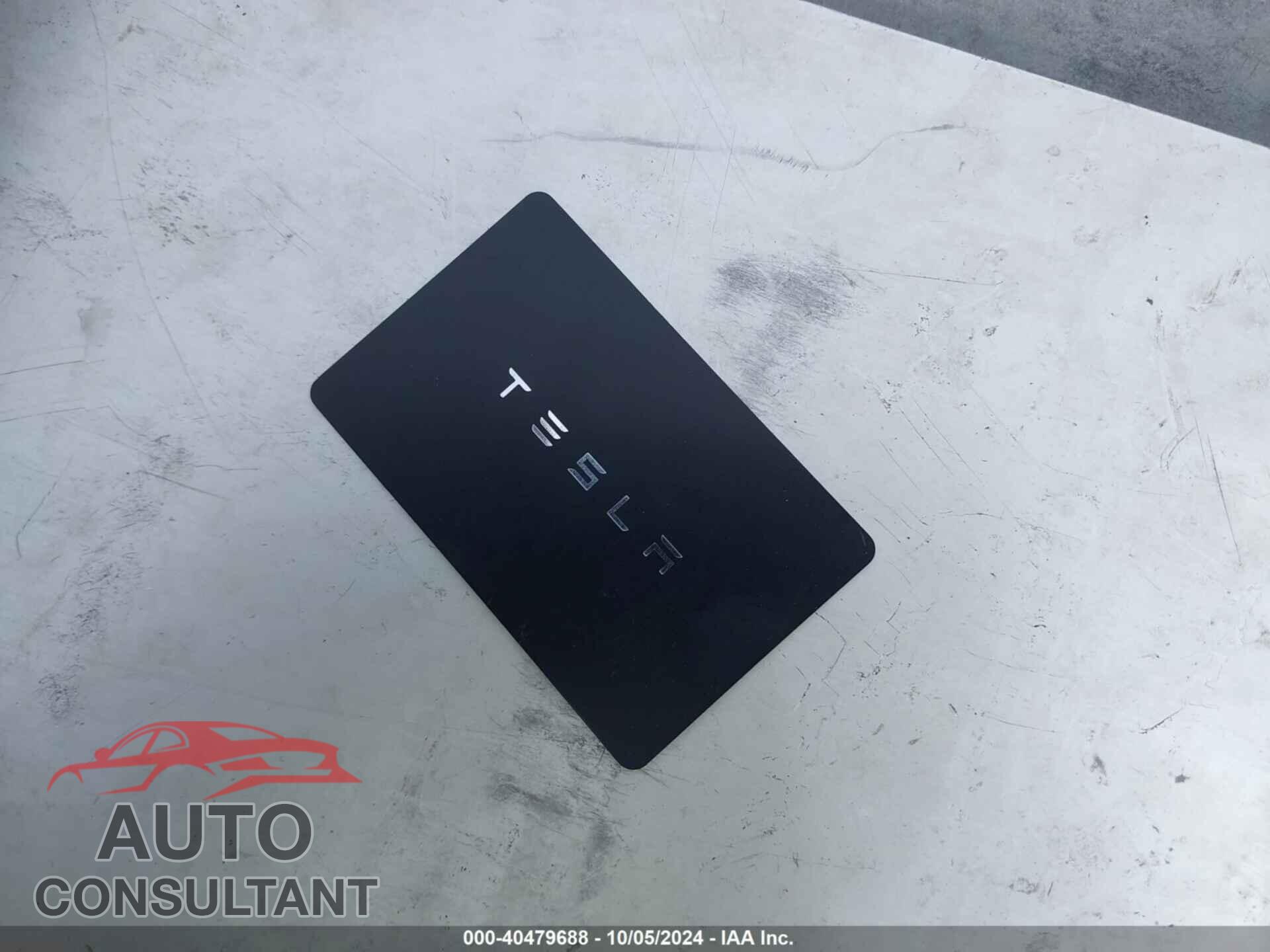 TESLA MODEL Y 2024 - 7SAYGAEE4RF037143