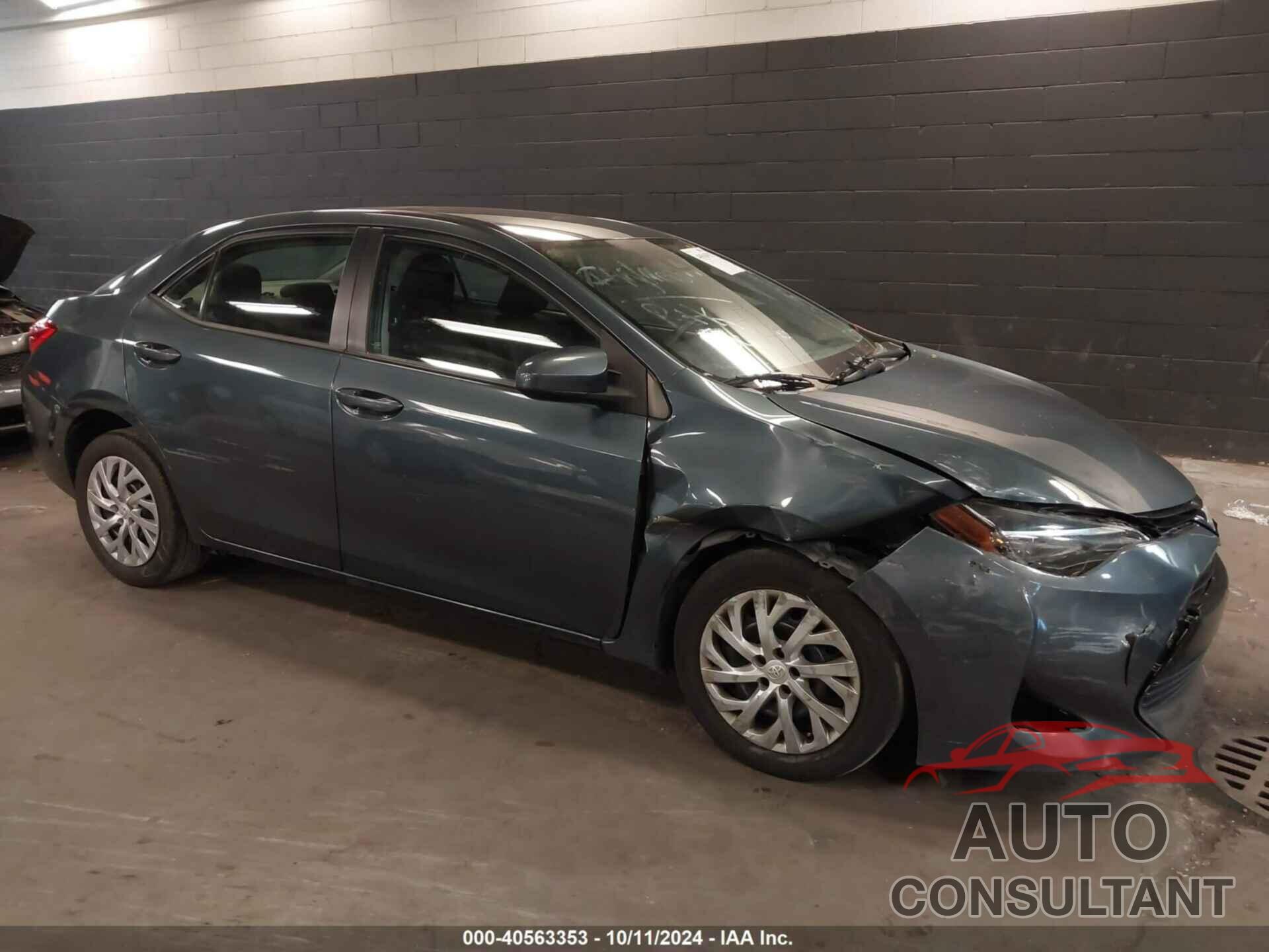 TOYOTA COROLLA 2017 - 5YFBURHE8HP643022