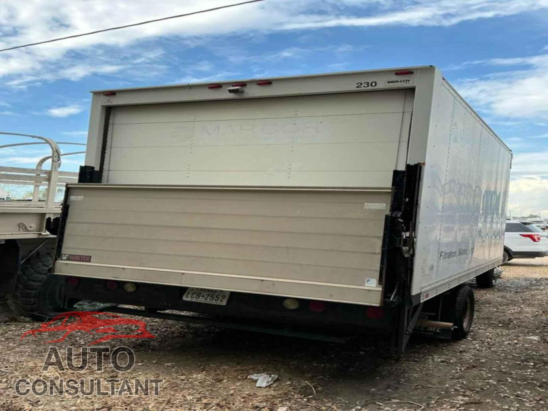 FORD E-450 CUTAWAY 2017 - 1FDXE4FS7HDC61156