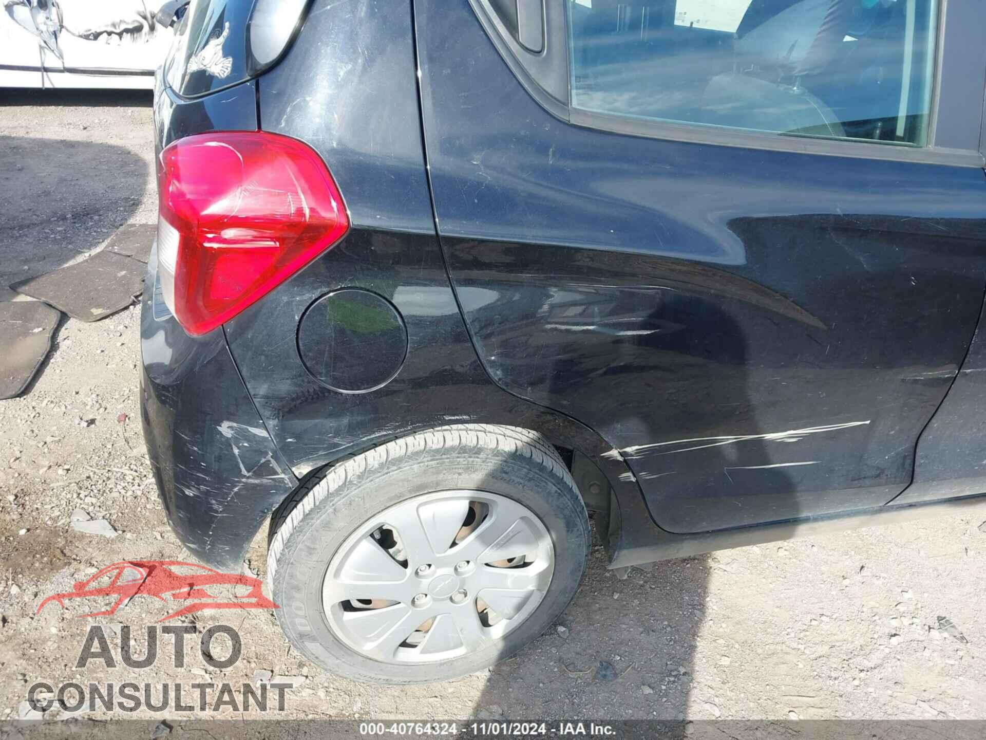 CHEVROLET SPARK 2017 - KL8CA6SA9HC737087