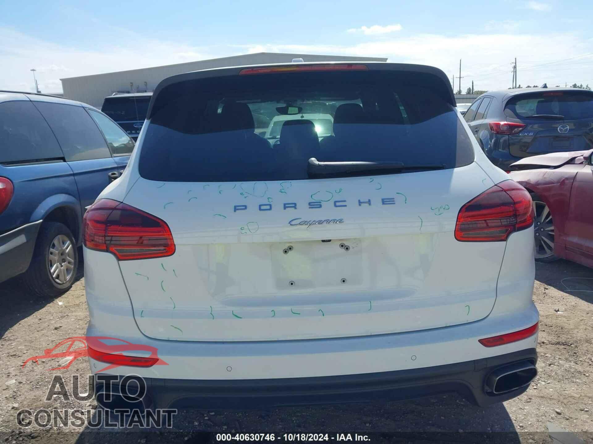 PORSCHE CAYENNE 2016 - WP1AA2A23GLA05438