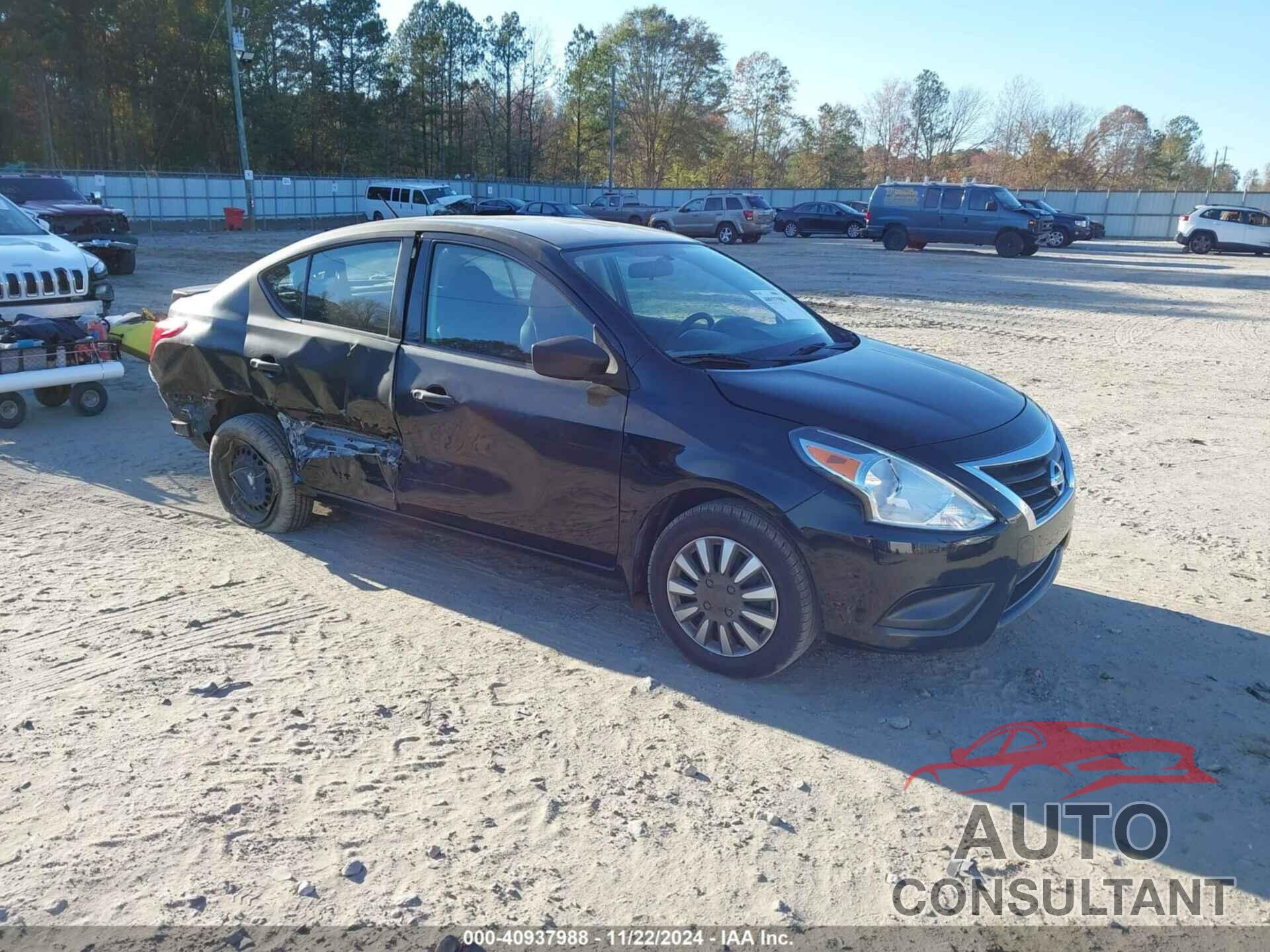 NISSAN VERSA 2017 - 3N1CN7AP5HL831157