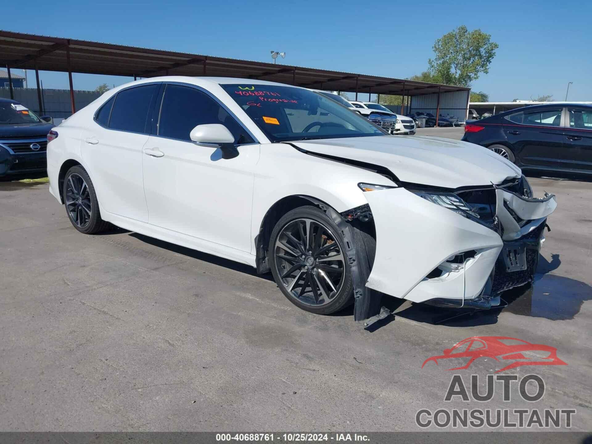 TOYOTA CAMRY 2019 - 4T1B61HK5KU824828
