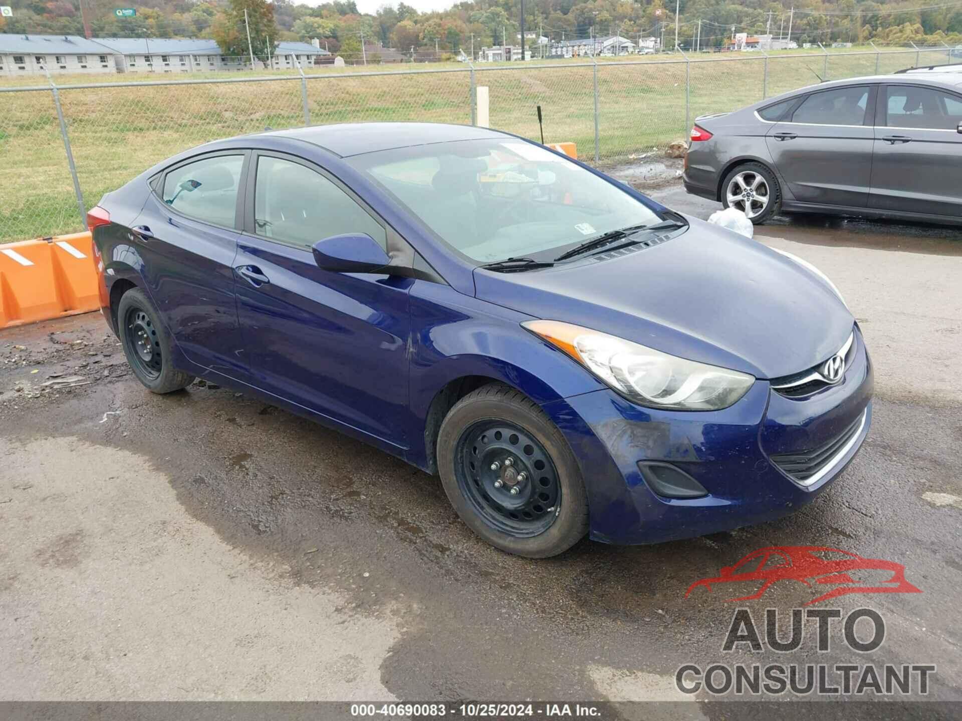 HYUNDAI ELANTRA 2011 - 5NPDH4AE2BH032319