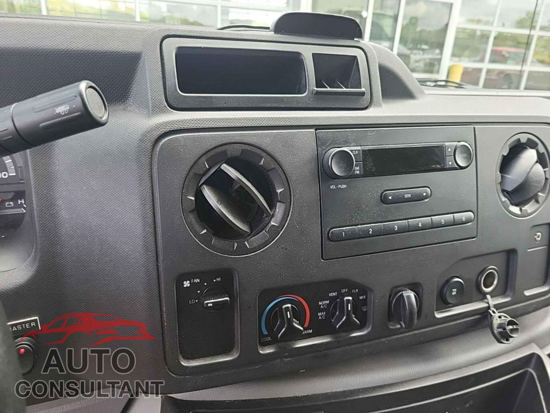 FORD E-450 CUTAWAY 2019 - 1FDXE4FS2KDC52274