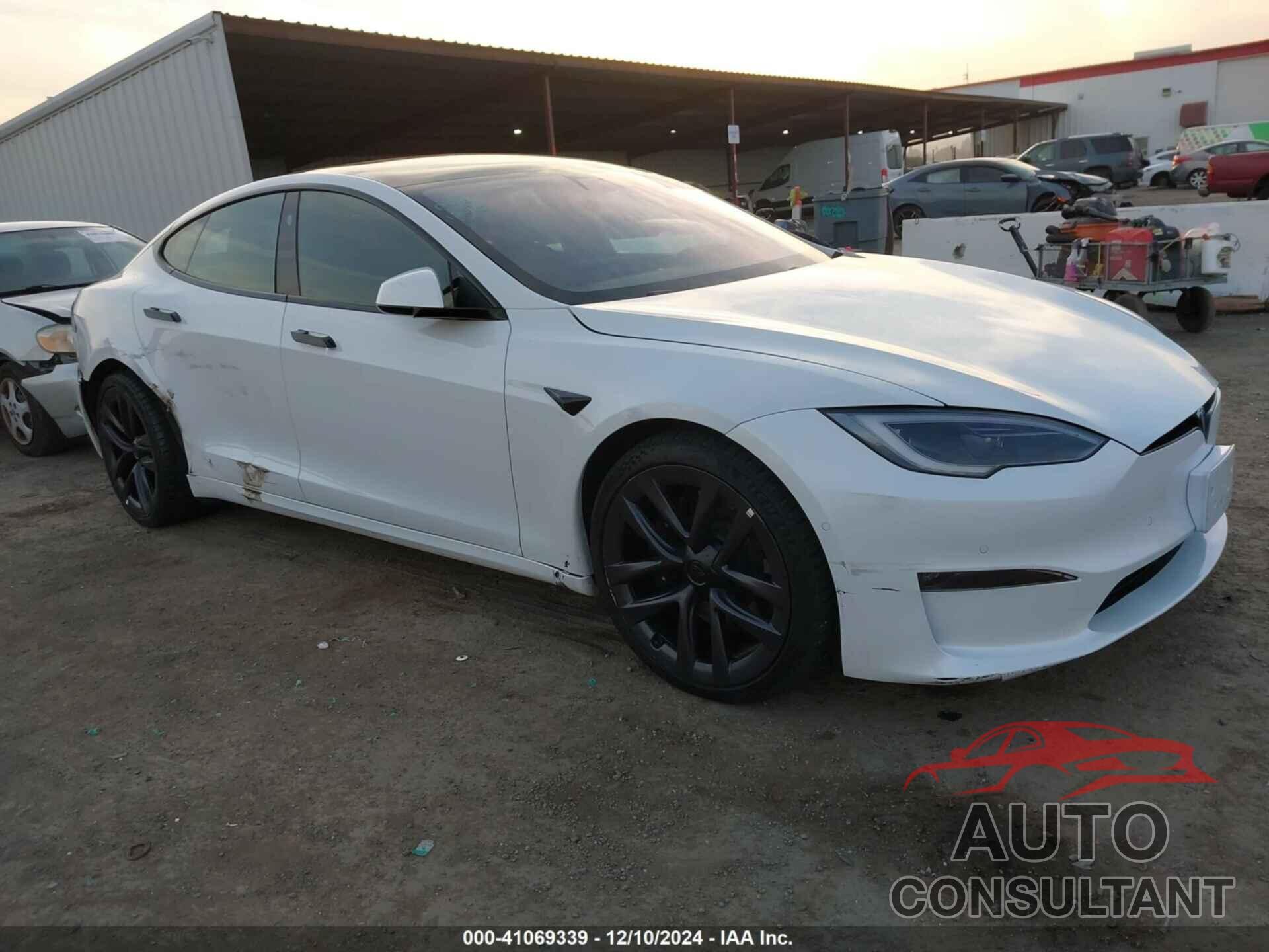 TESLA MODEL S 2022 - 5YJSA1E57NF483768