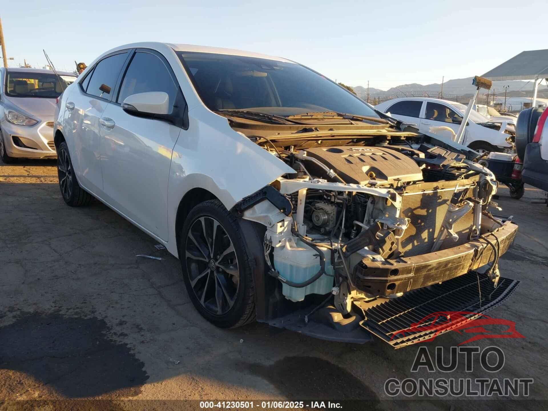 TOYOTA COROLLA 2018 - 5YFBURHE5JP750650