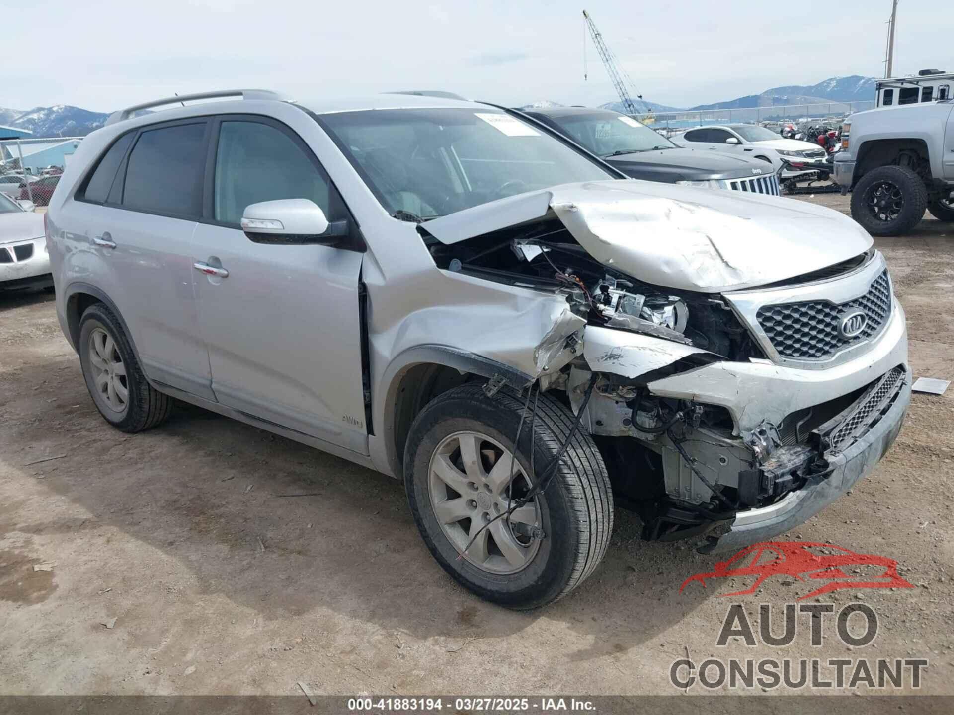 KIA SORENTO 2013 - 5XYKTDA21DG372969
