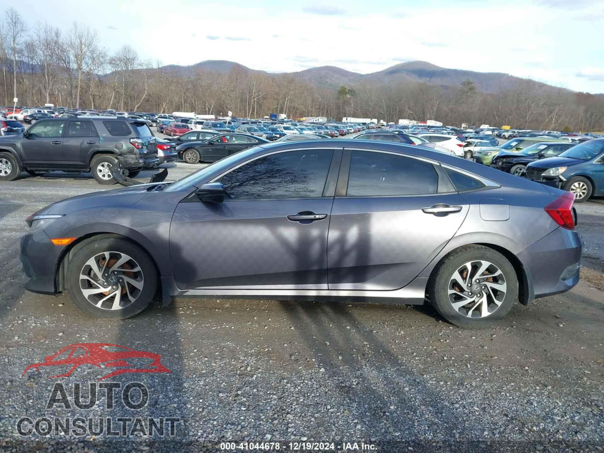 HONDA CIVIC 2017 - 19XFC2F71HE033982