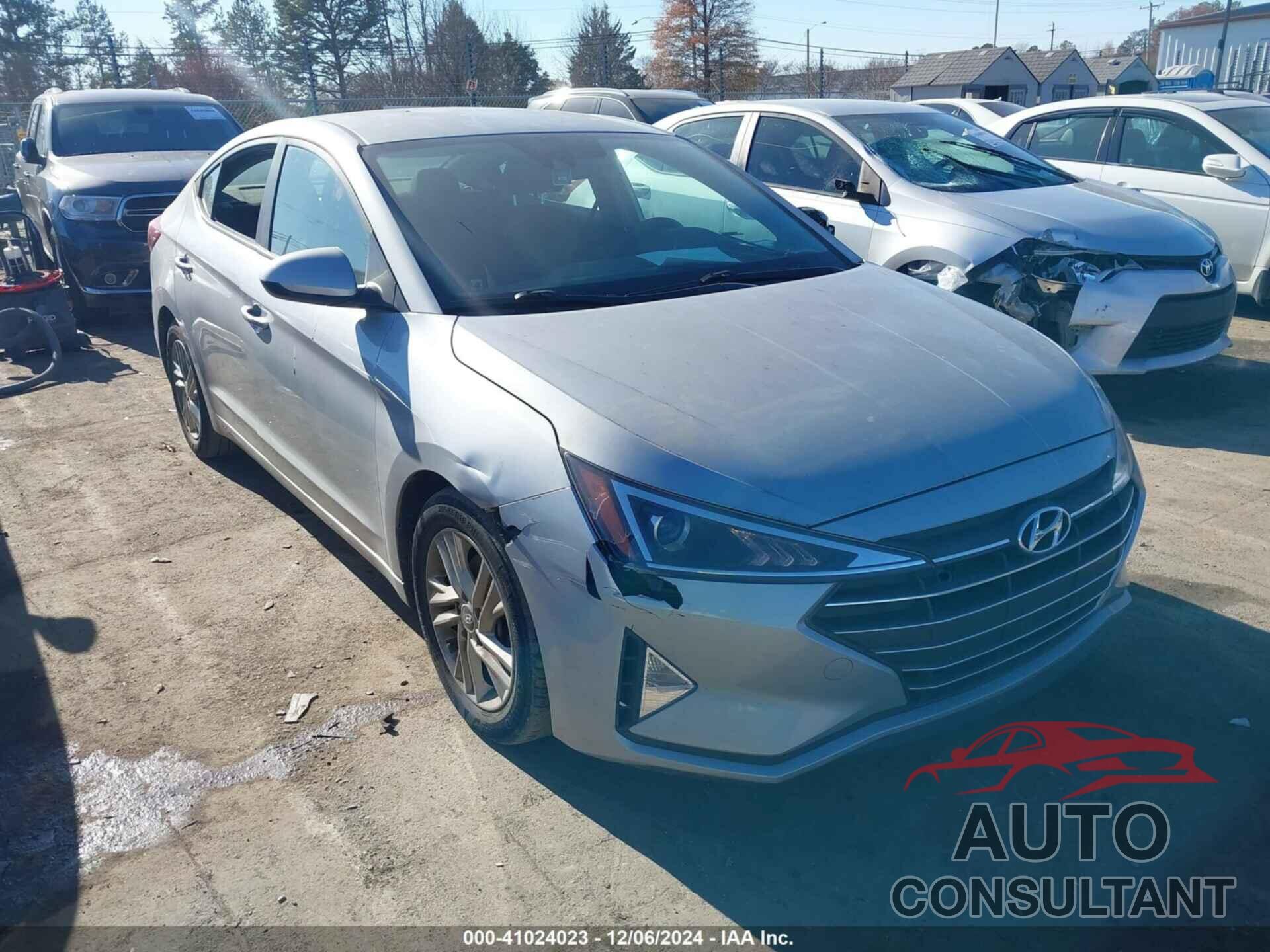 HYUNDAI ELANTRA 2020 - KMHD84LF2LU929326