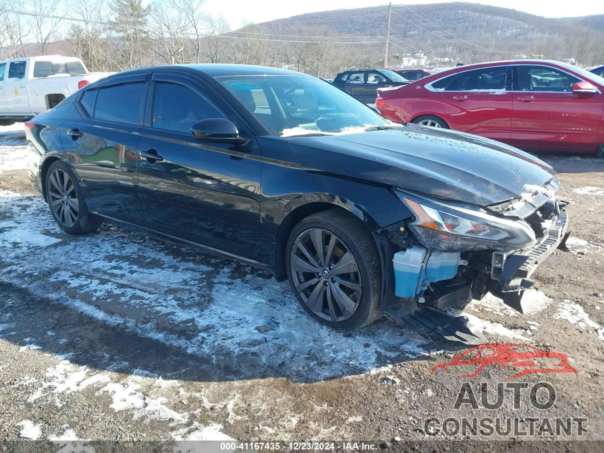 NISSAN ALTIMA 2019 - 1N4BL4CW3KC144110