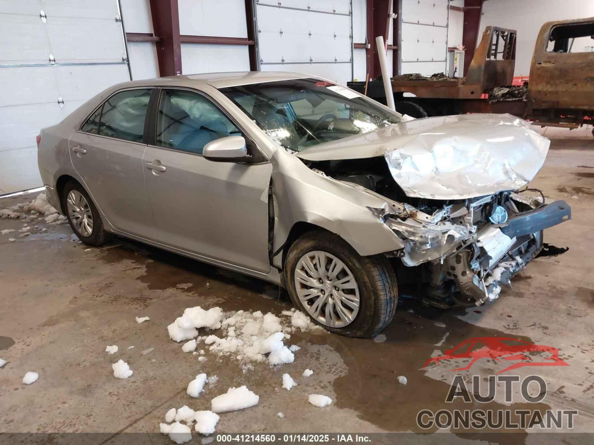 TOYOTA CAMRY 2014 - 4T4BF1FK8ER352279