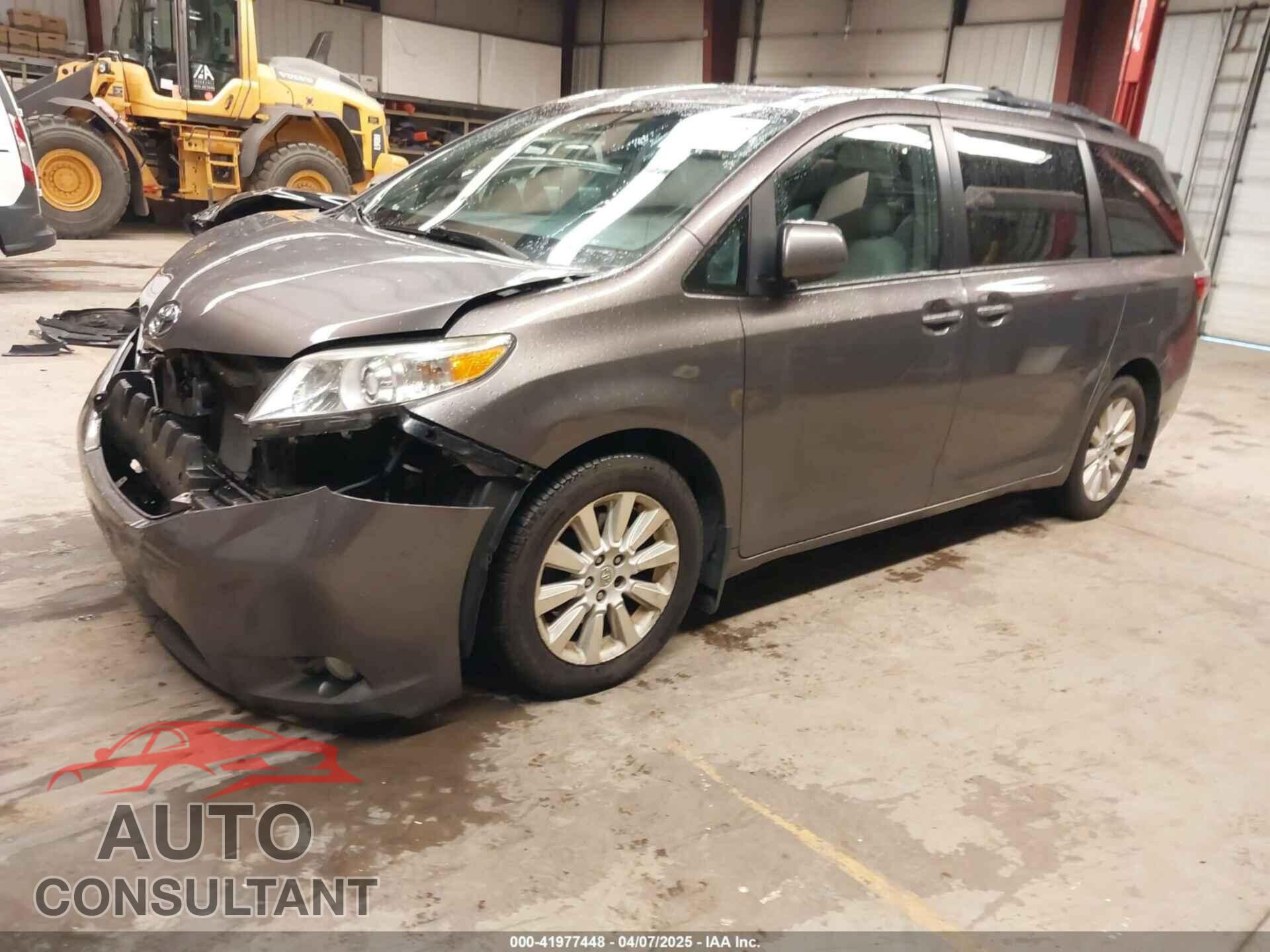 TOYOTA SIENNA 2015 - 5TDDK3DC4FS123467