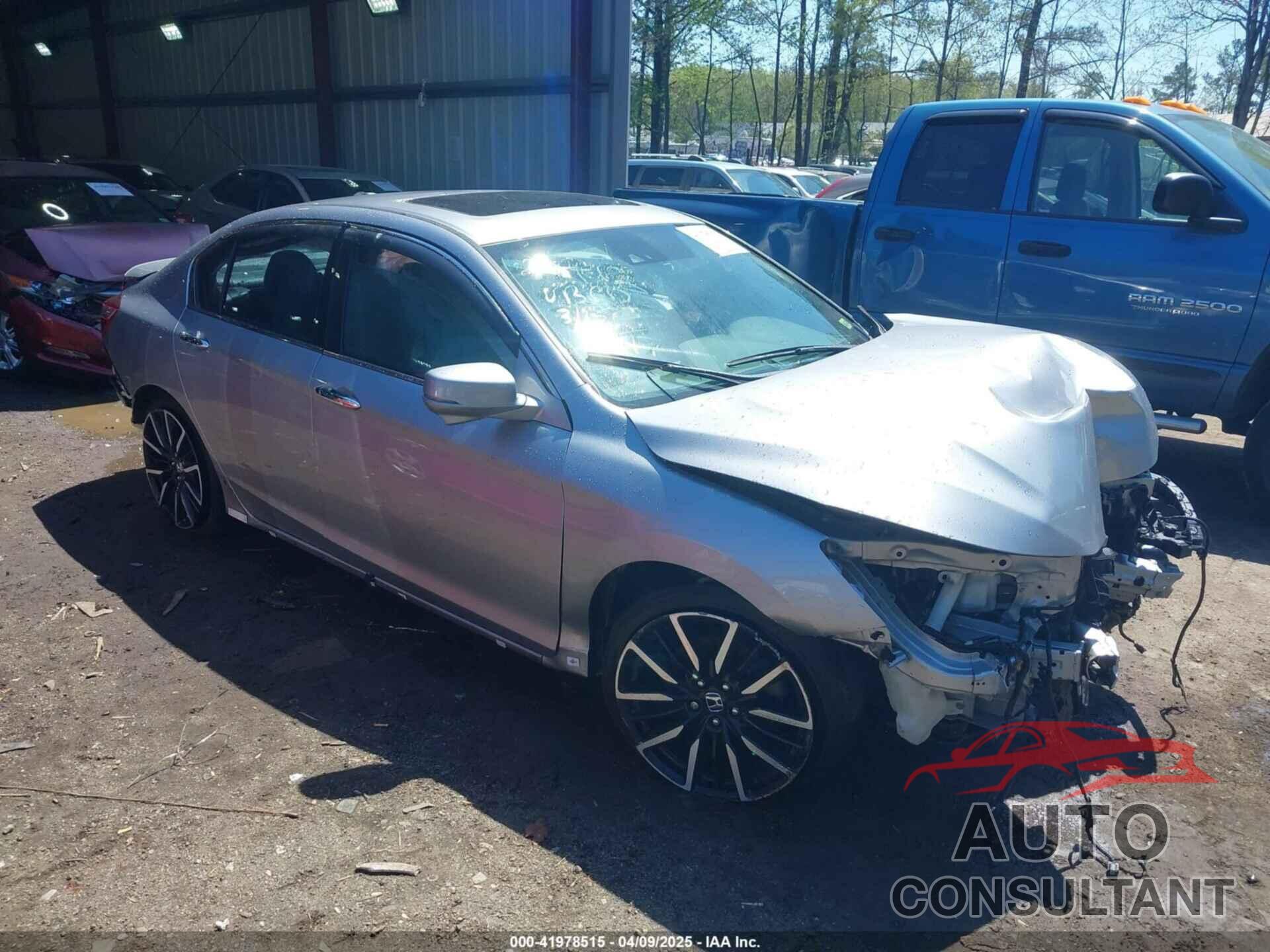 HONDA ACCORD 2016 - 1HGCR3F9XGA018120